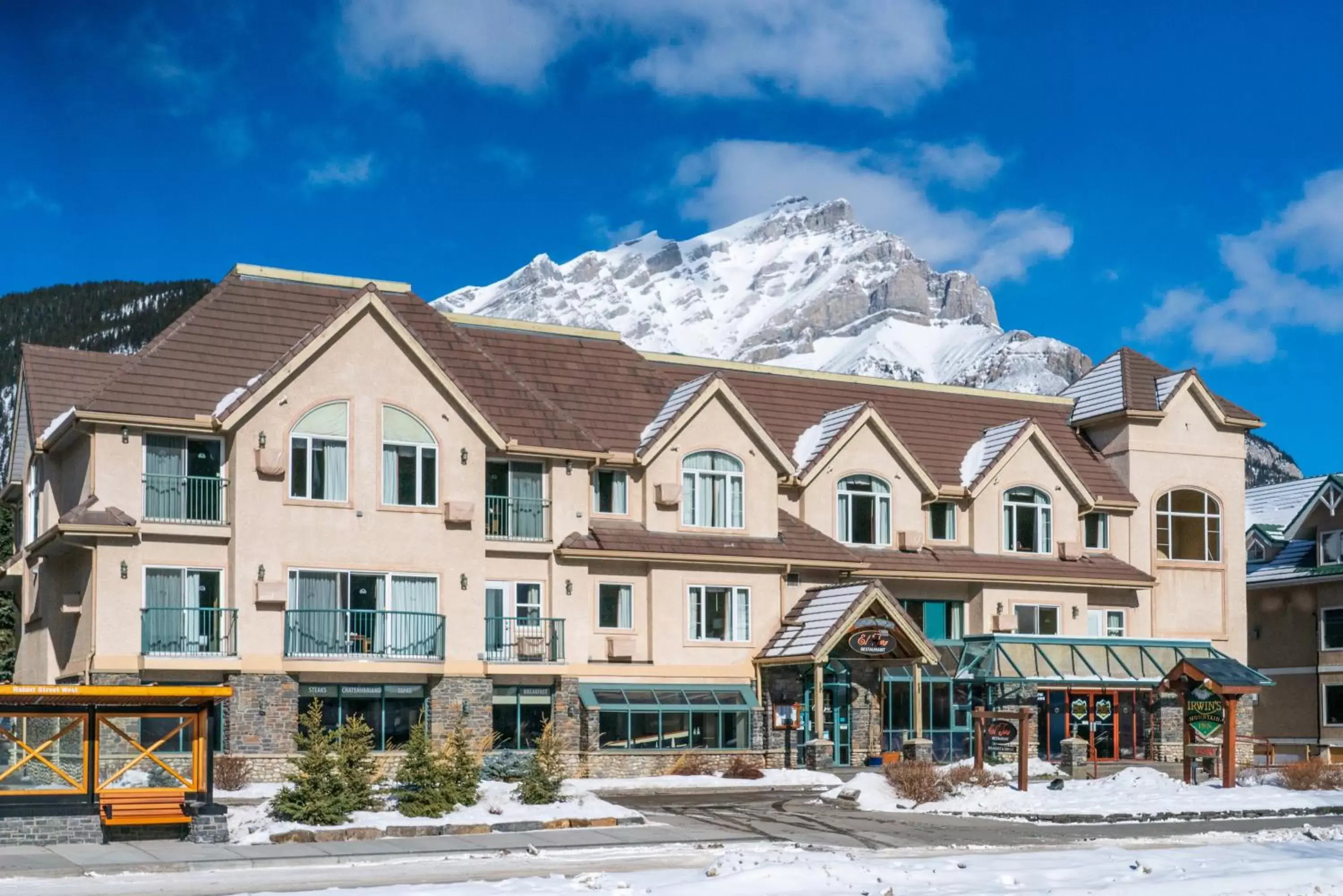 Property building, Winter in Irwin's Mountain Inn