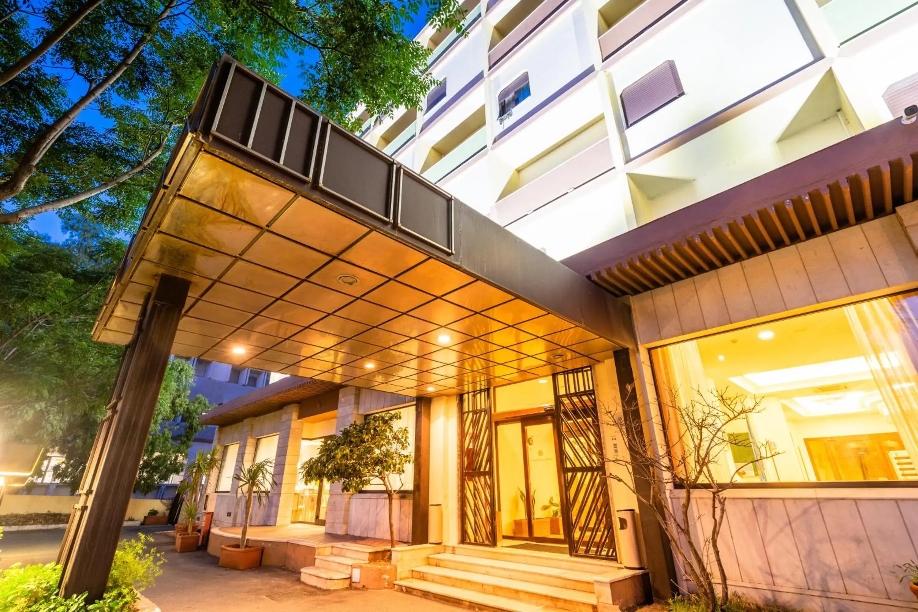 Facade/entrance in Europa Palace Hotel Facade/entrance in Europa Palace Hotel