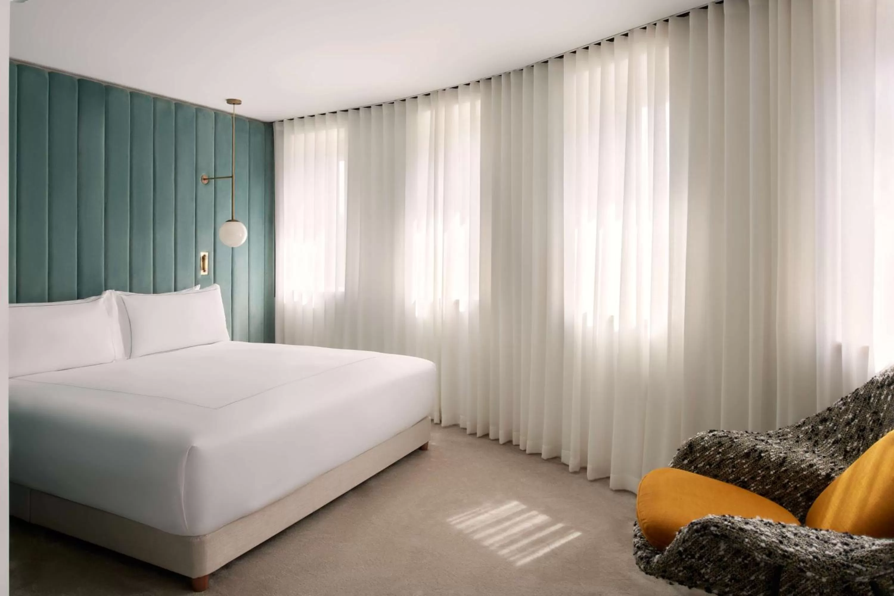 Bed in Canopy by Hilton London City