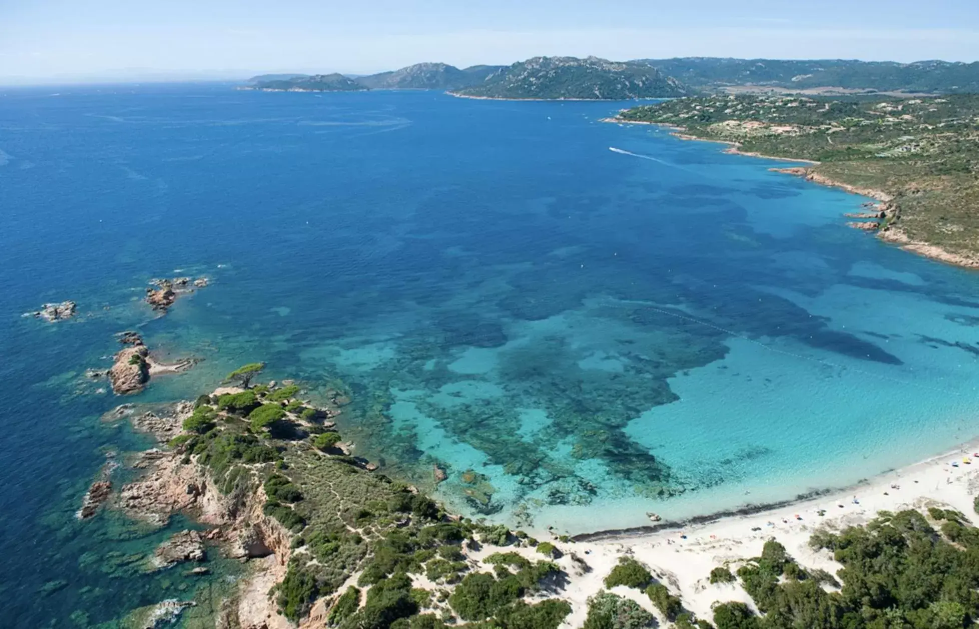 Beach, Bird's-eye View in Restaurant - Chambres d'Hôtes Terra Bella Lecci