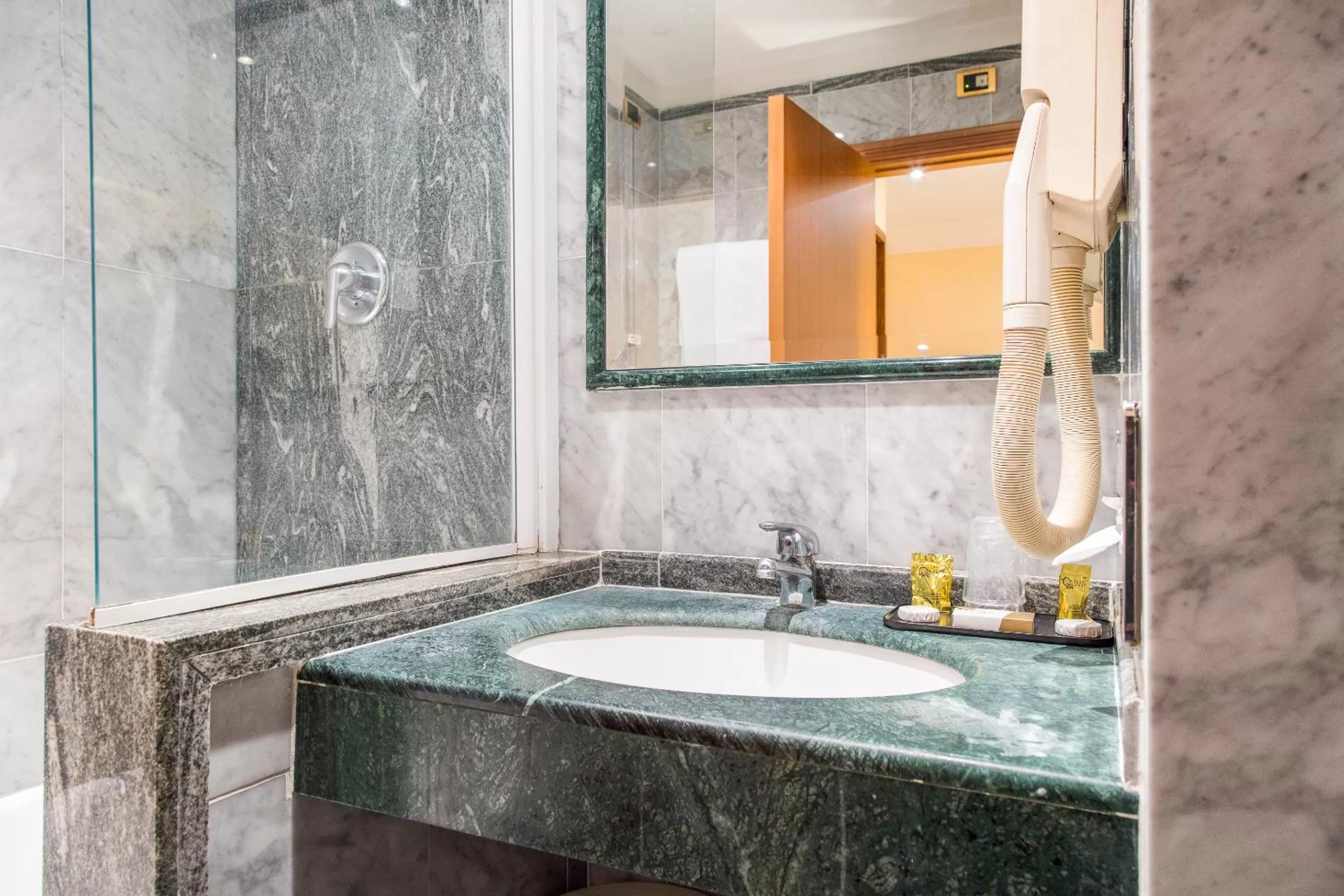 Bathroom in Vibe Nazionale