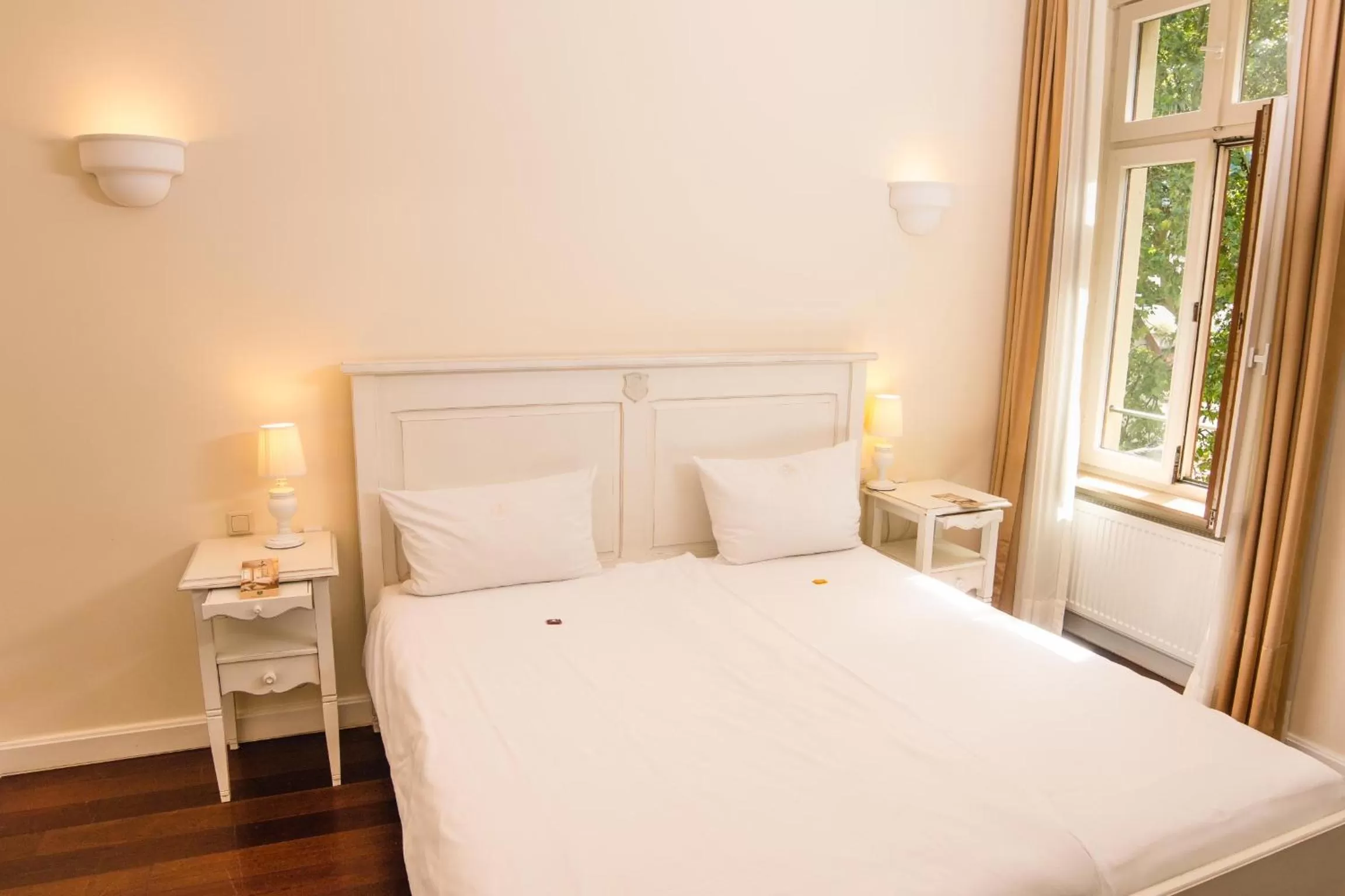 Photo of the whole room, Bed in Hotel Villa Marstall