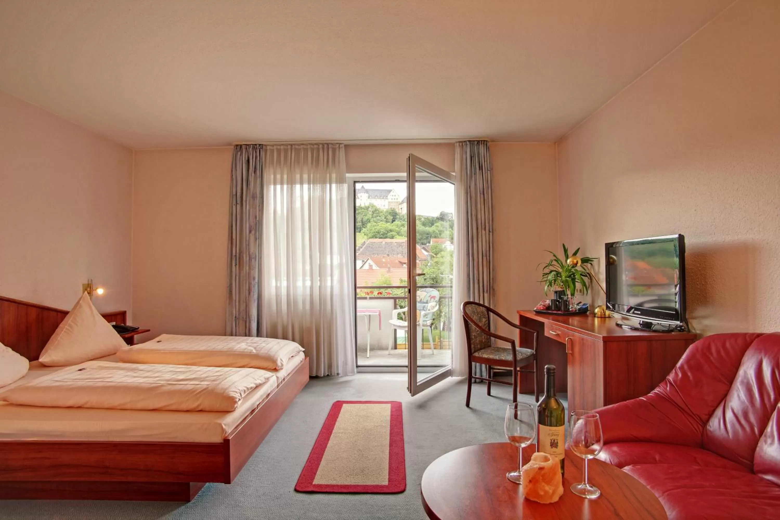 Photo of the whole room in Land-gut-Hotel BurgBlick