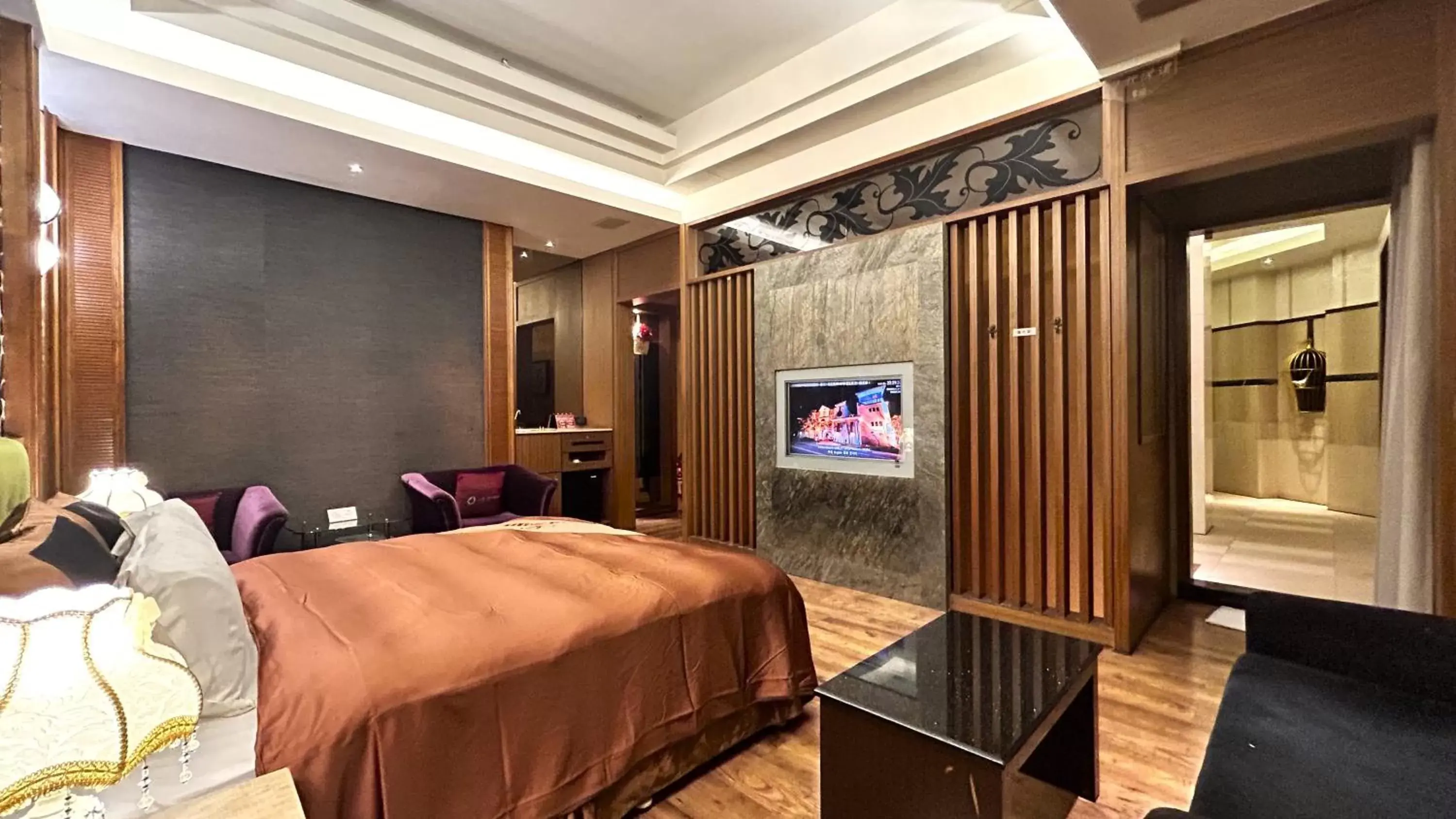 Photo of the whole room, Bed in Shining Motel Photo of the whole room, Bed in Shining Motel