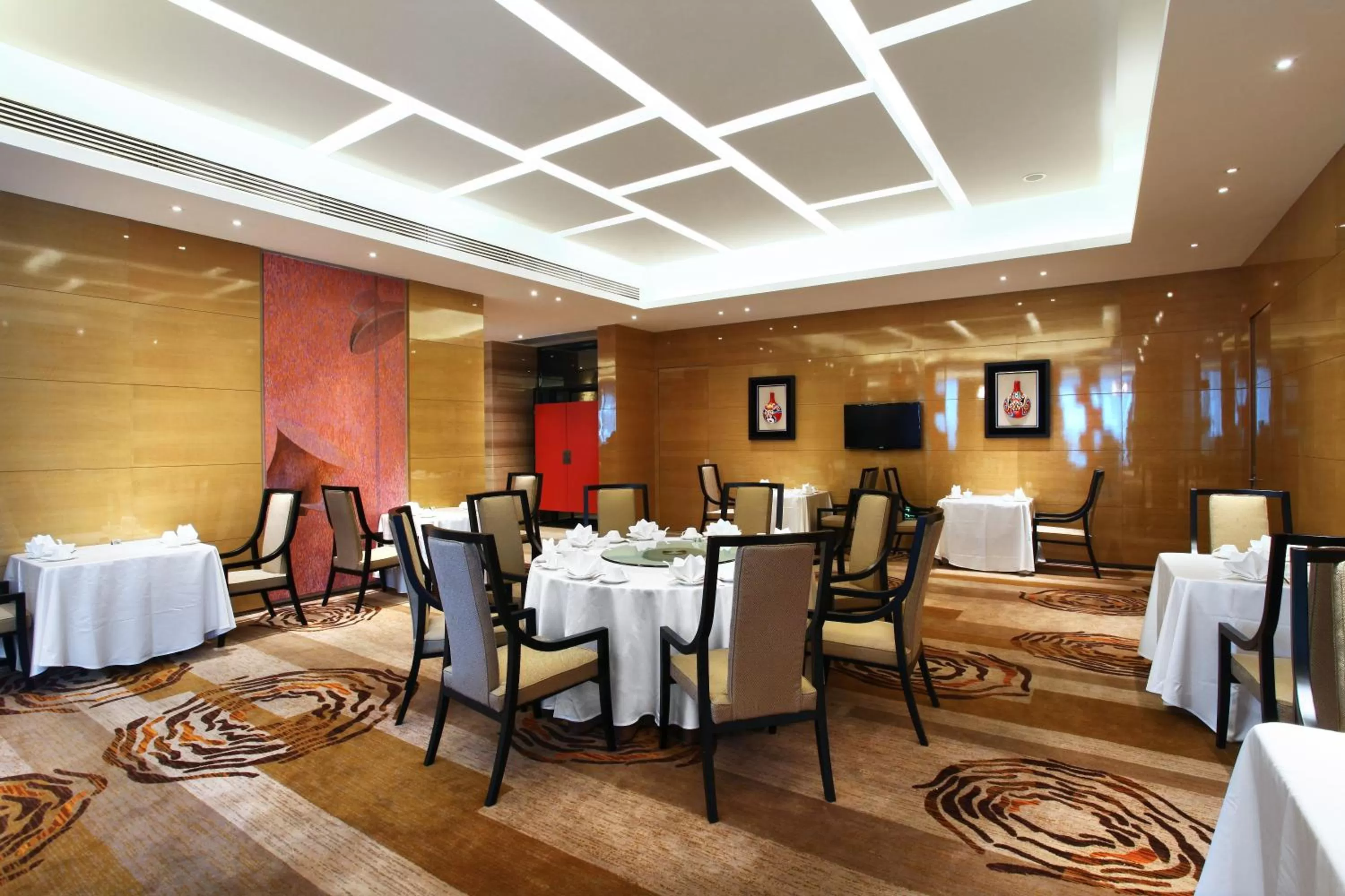 Restaurant/places to eat in Holiday Inn Chengdu Oriental Plaza