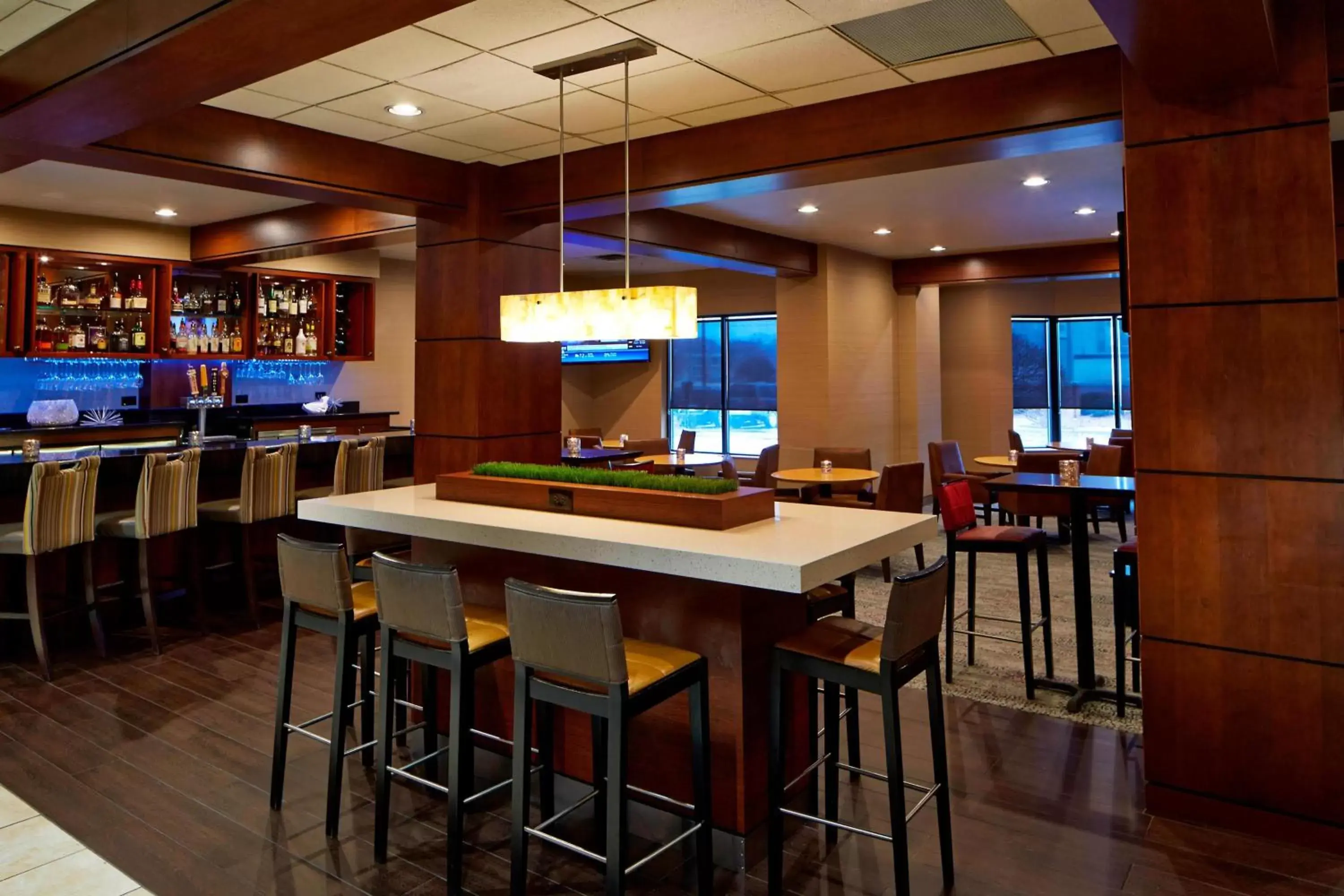 Other, Lounge/Bar in Courtyard by Marriott Bloomington Mall of America