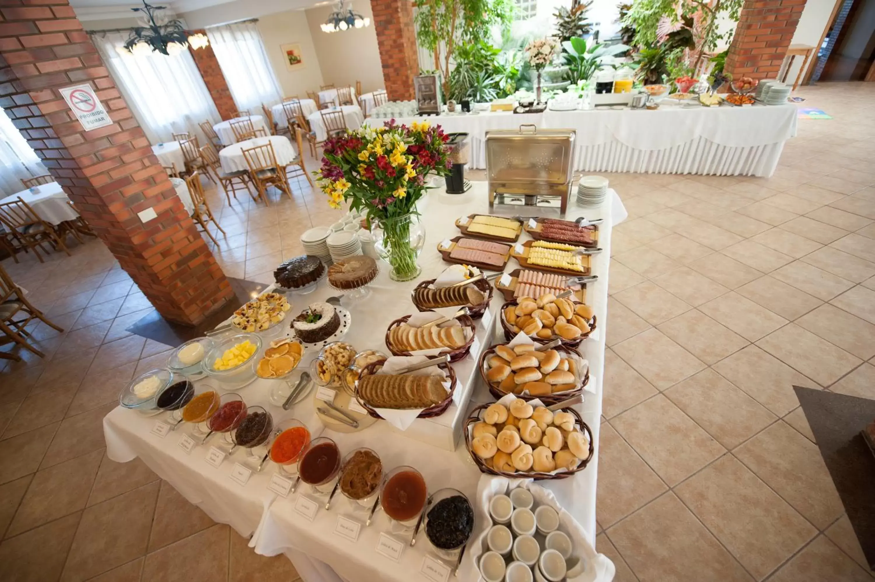 Buffet breakfast in Farina Park Hotel Buffet breakfast in Farina Park Hotel