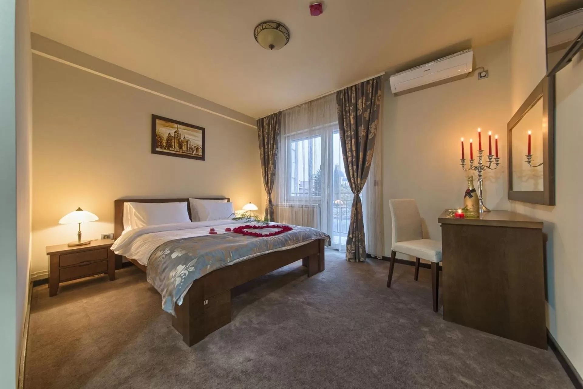 Photo of the whole room, Bed in Garni Hotel Central Lux