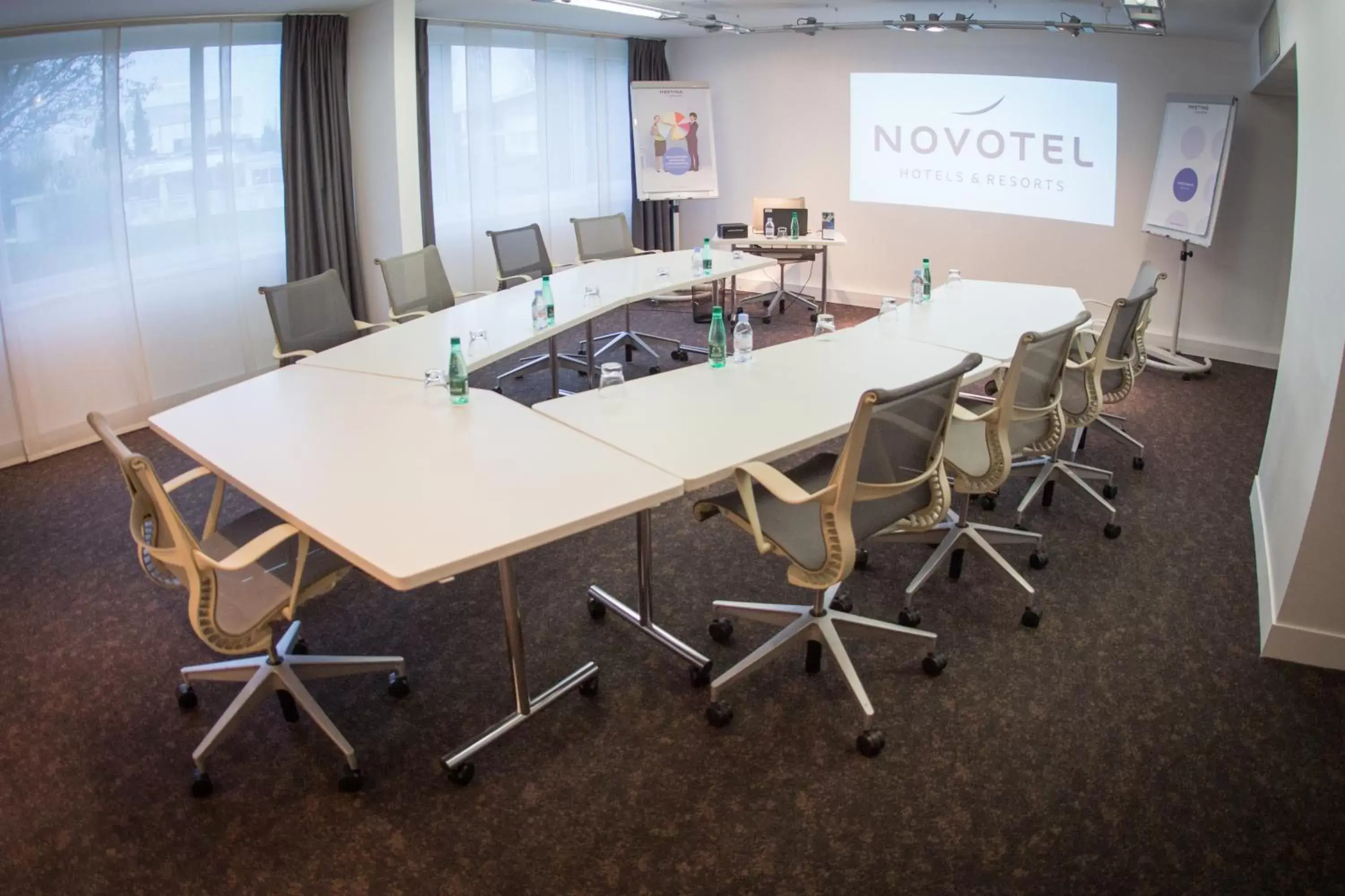 Meeting/conference room in Novotel Lille Aéroport