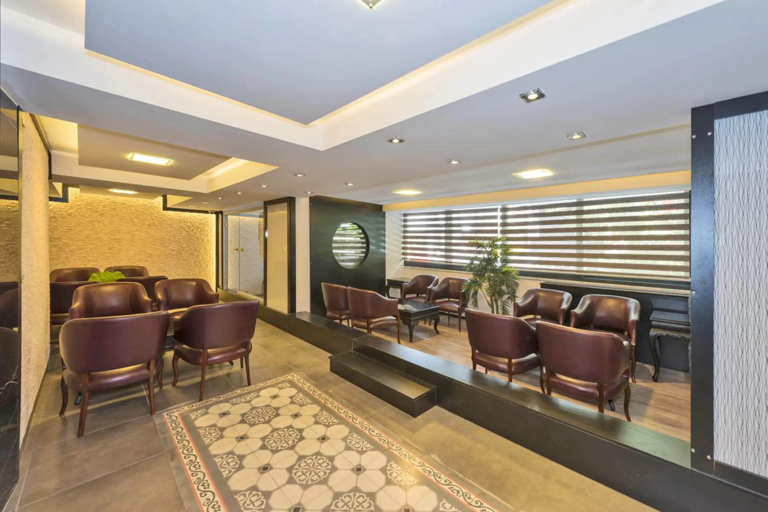 Lobby or reception, Lounge/Bar in Erbazlar Hotel