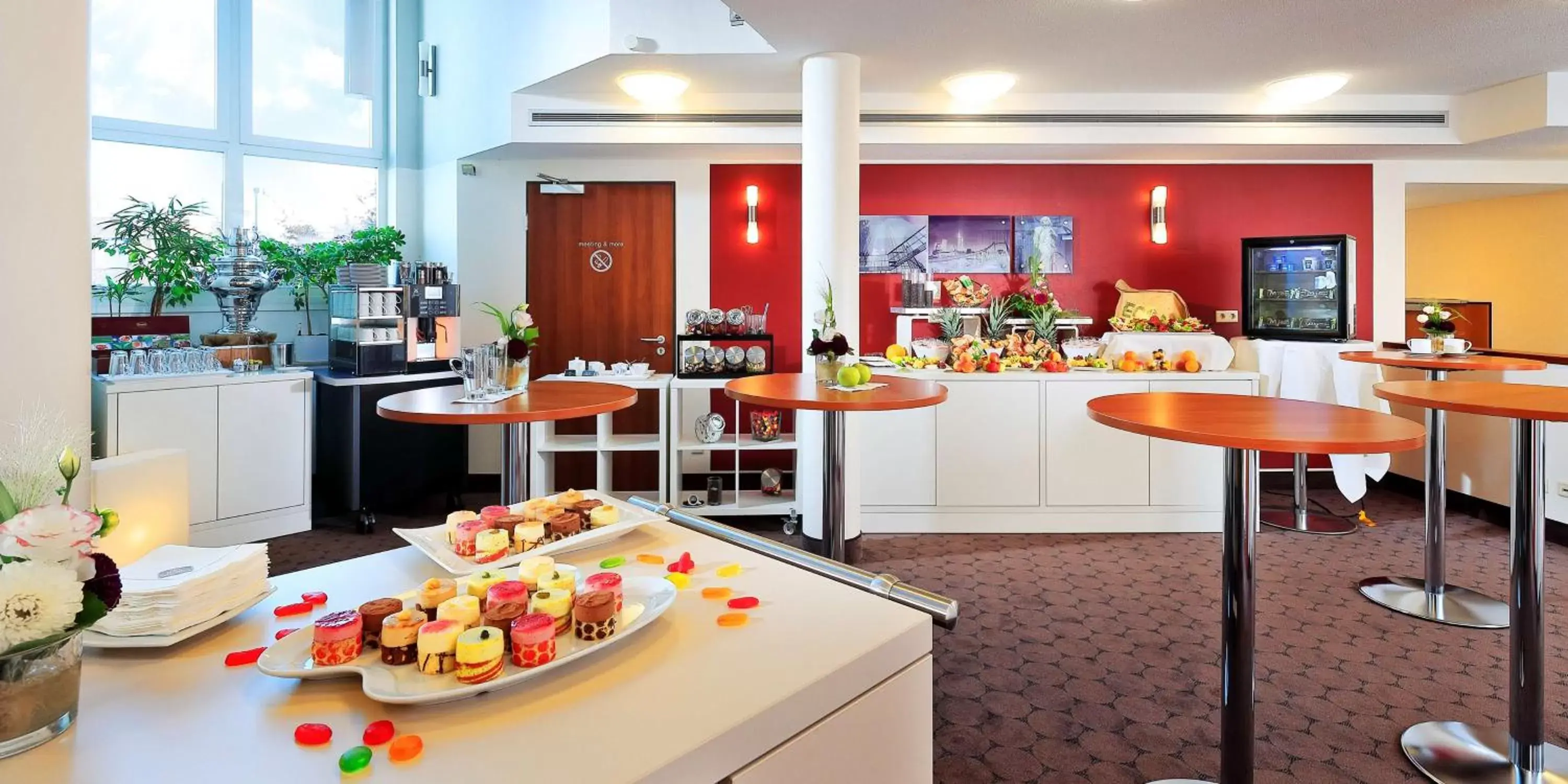 On site, Restaurant/Places to Eat in Best Western Premier IB Hotel Friedberger Warte