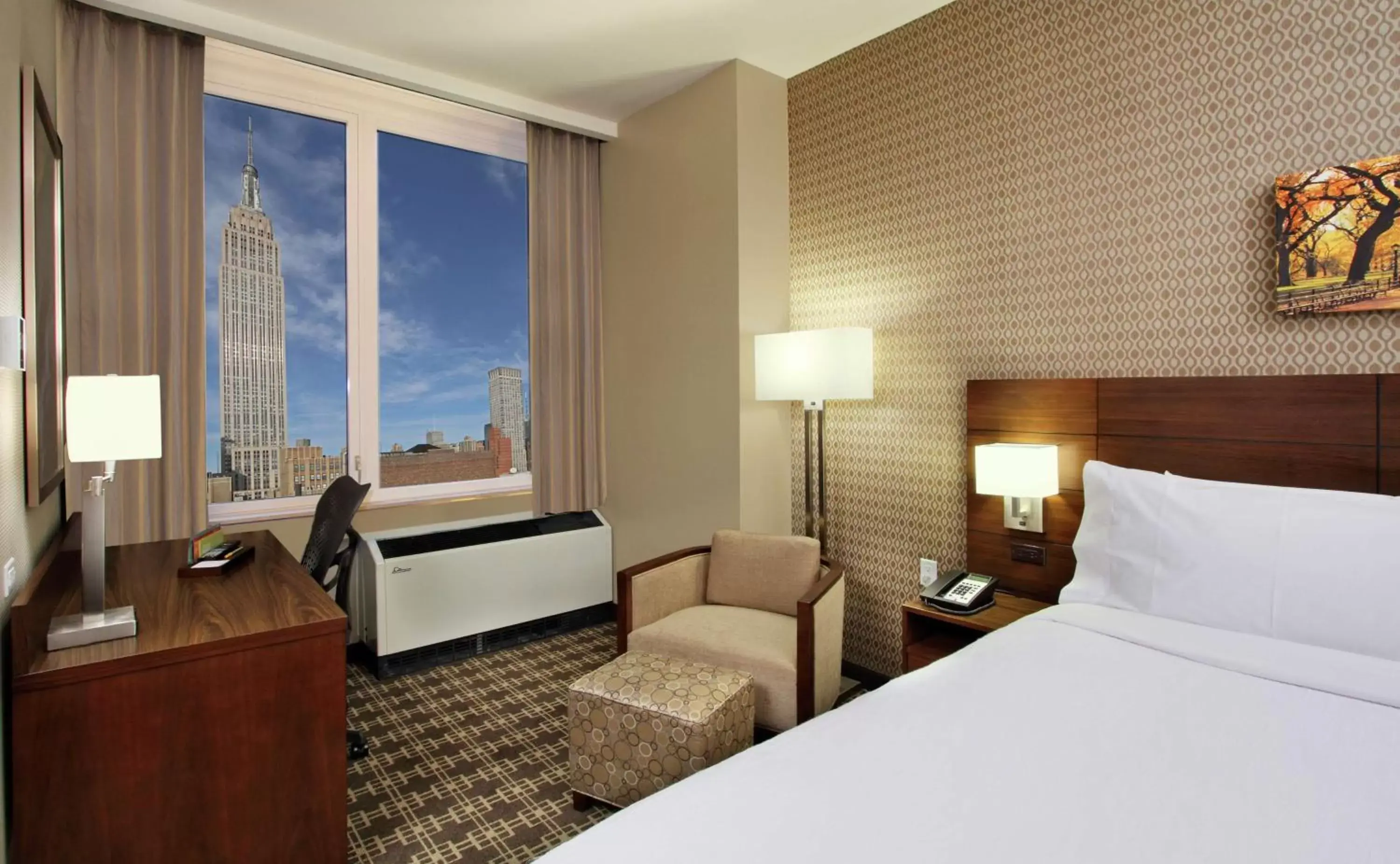 Bedroom in Hilton Garden Inn New York/Midtown Park Avenue