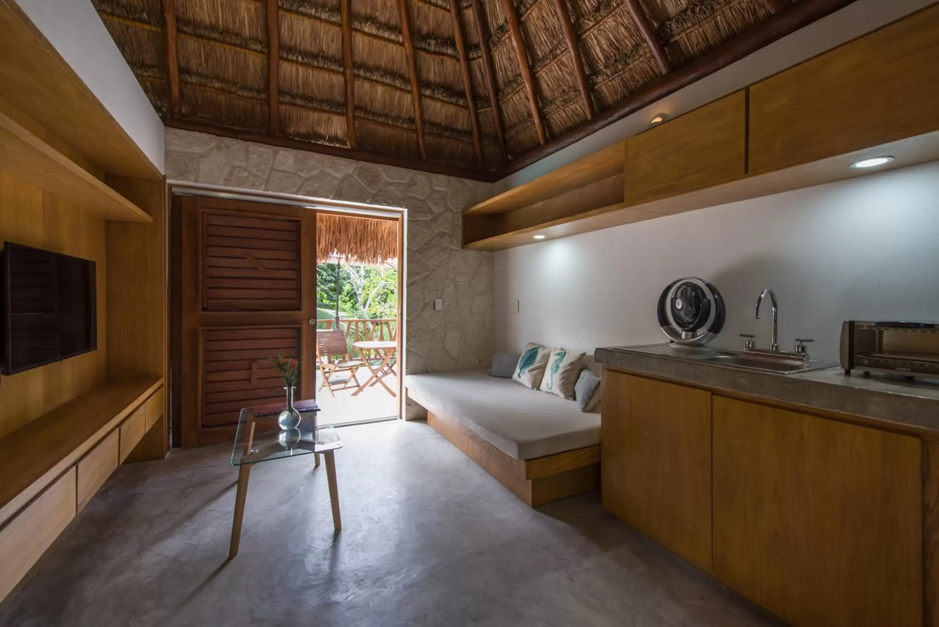 Kitchen or kitchenette, Kitchen/Kitchenette in Prana Boutique Hotel Tulum