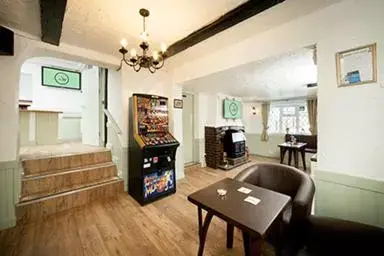 Lounge or bar, Lounge/Bar in King William