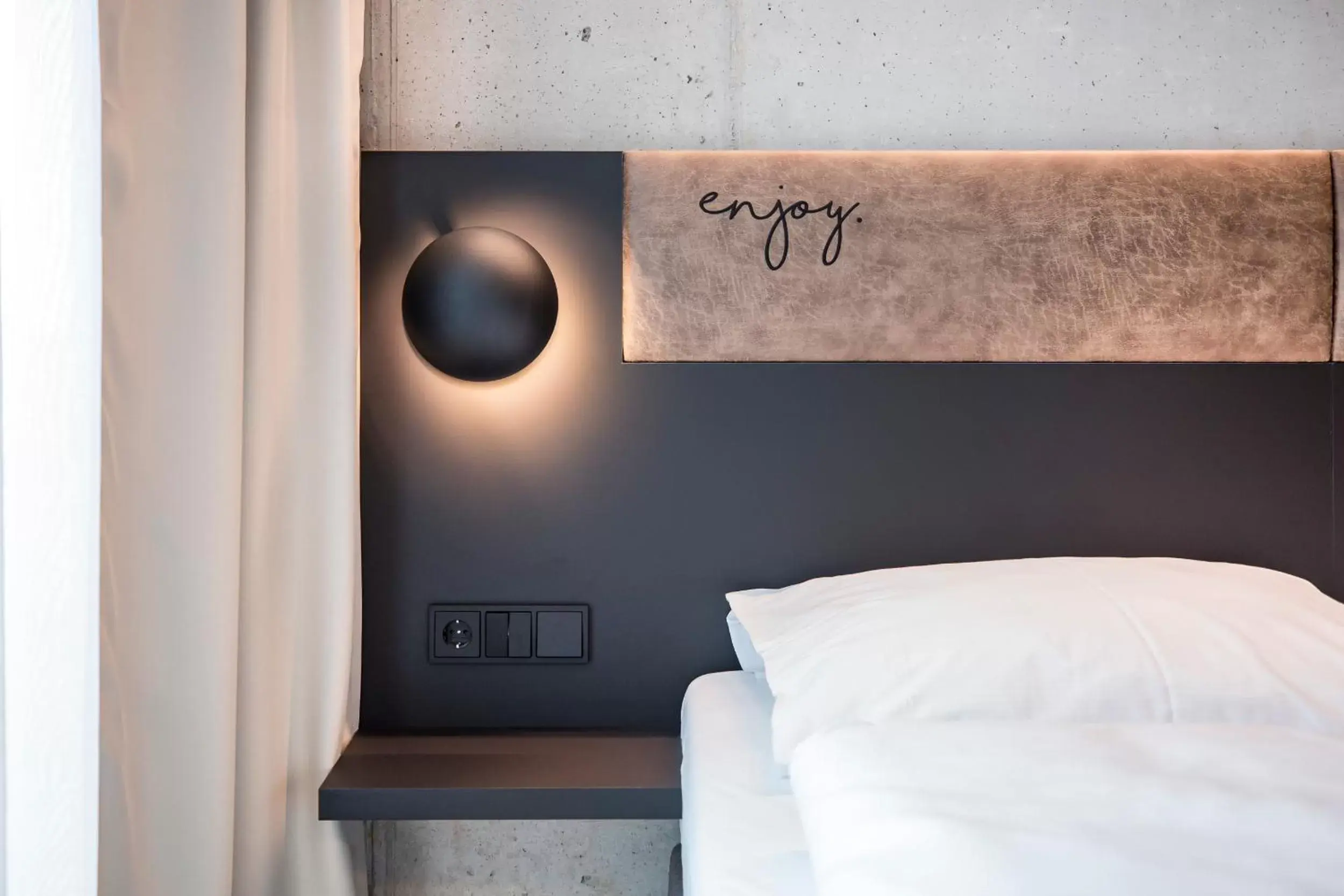Bedroom, Bed in arte Hotel Salzburg