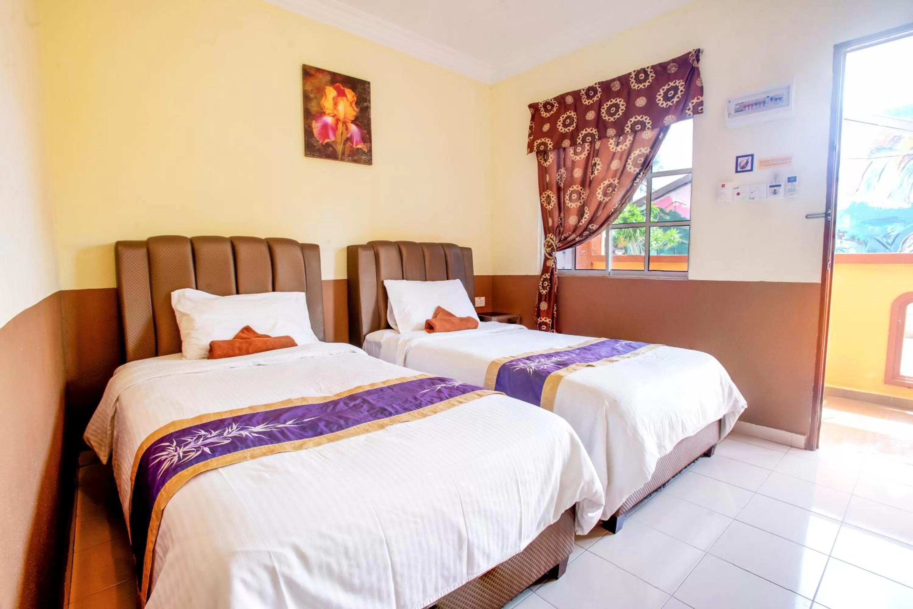 Bed in NR Langkawi Motel