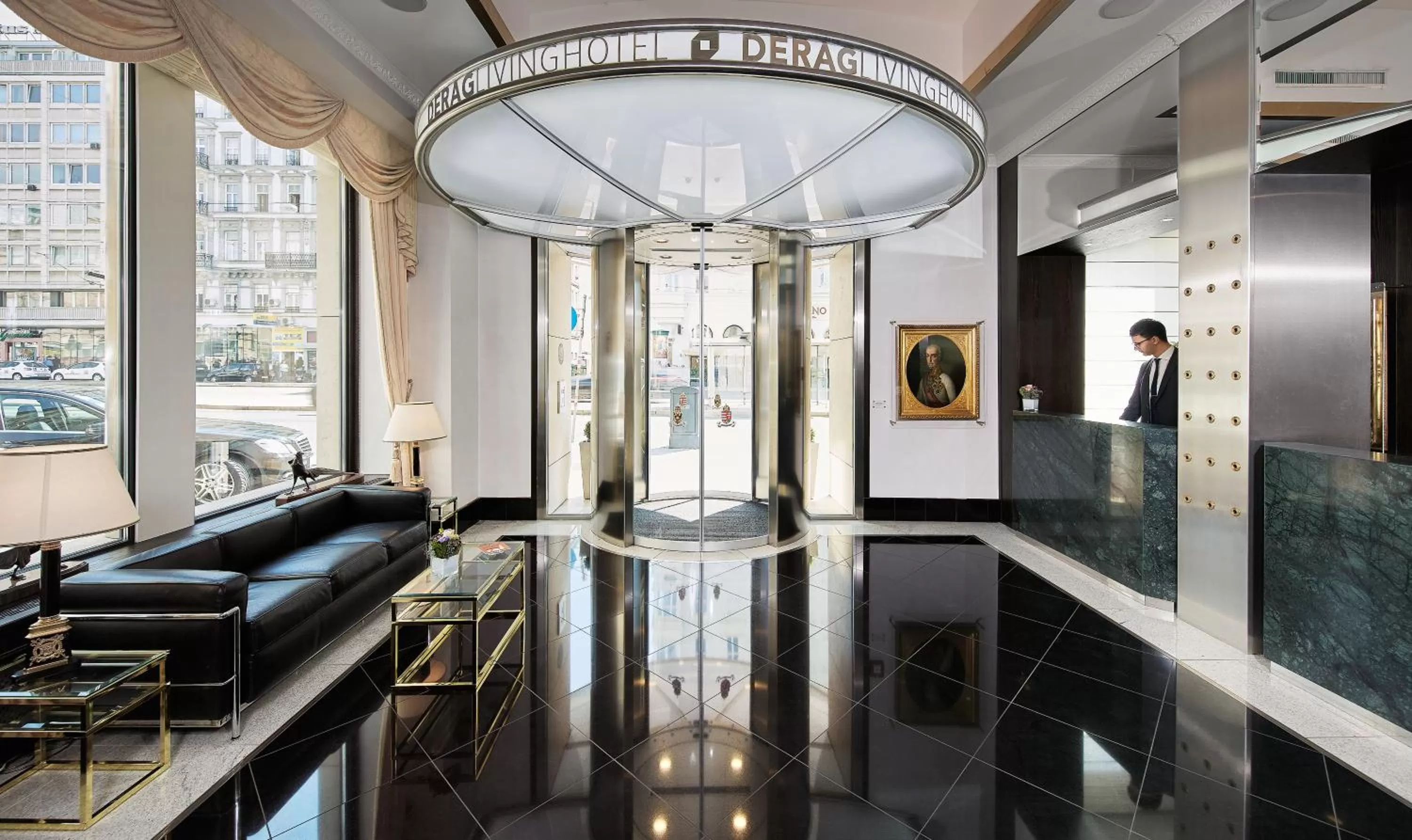 Lobby or reception in Living Hotel an der Oper