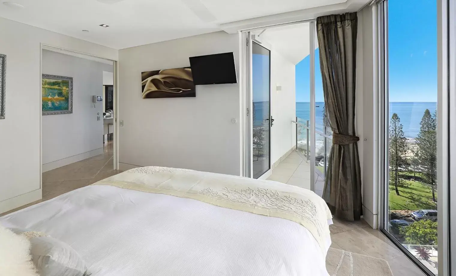 Bed in Oceans Mooloolaba