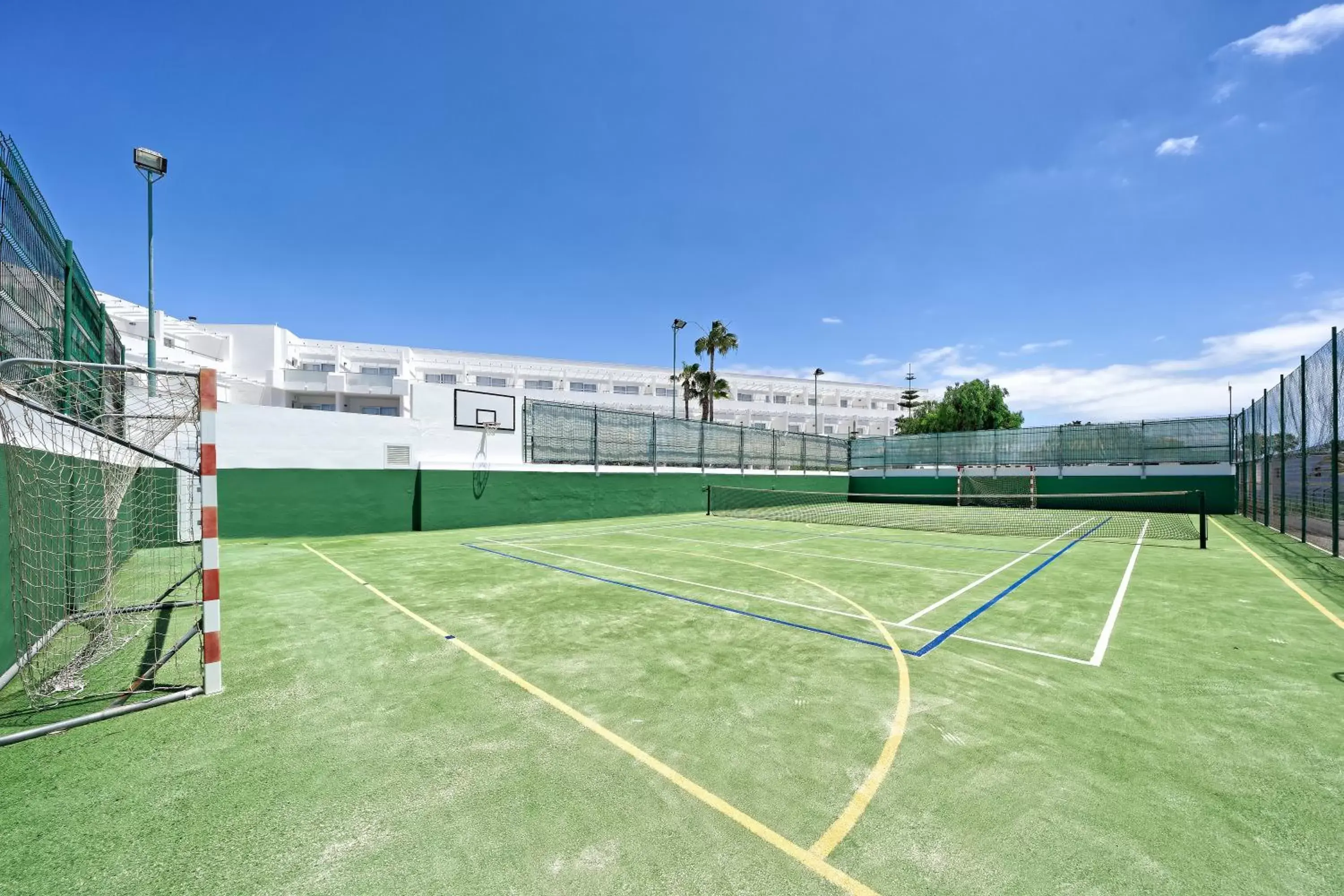 Tennis court, Tennis/Squash in Aequora Lanzarote Suites