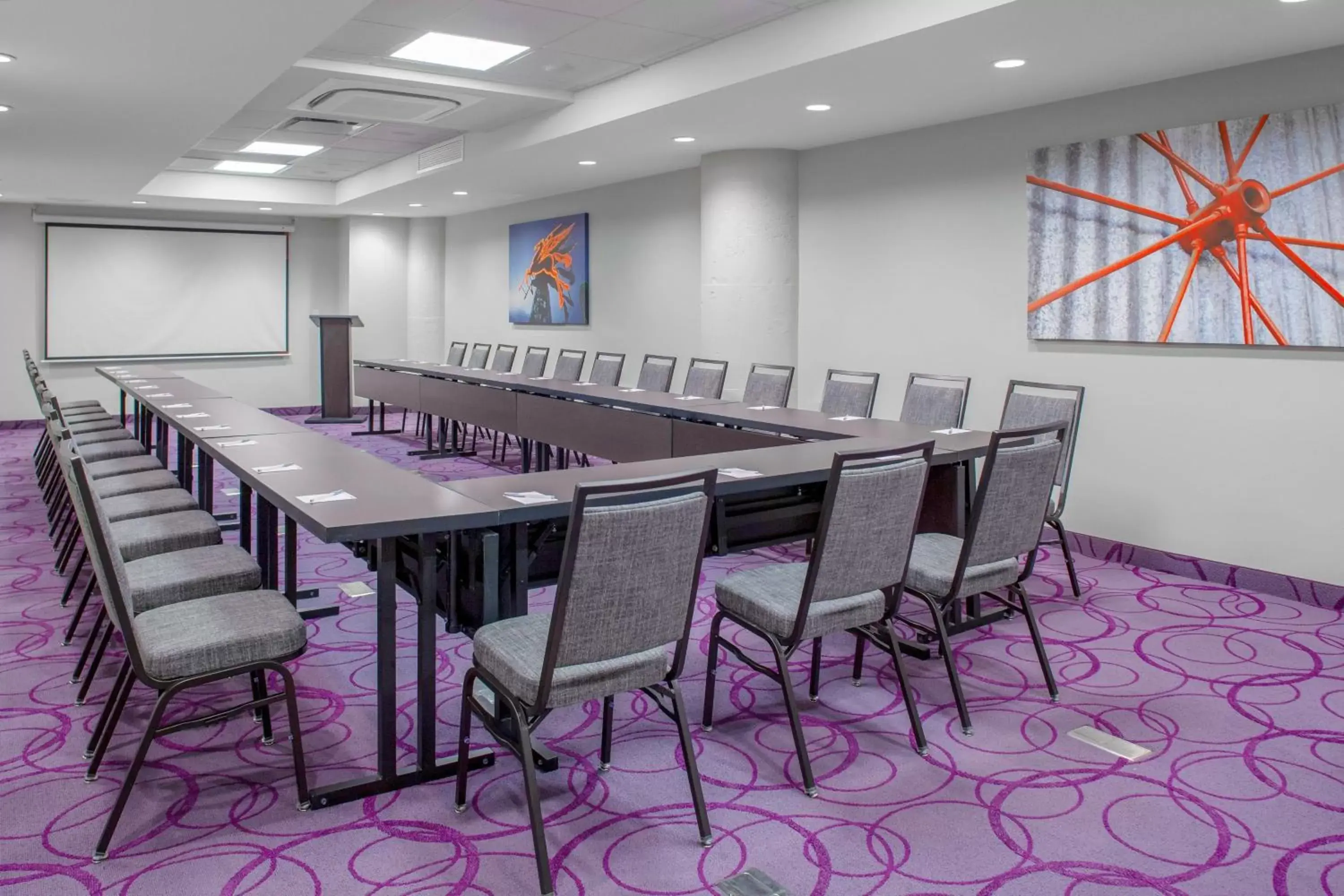 Meeting/conference room in Fairfield Inn & Suites by Marriott Dallas Downtown