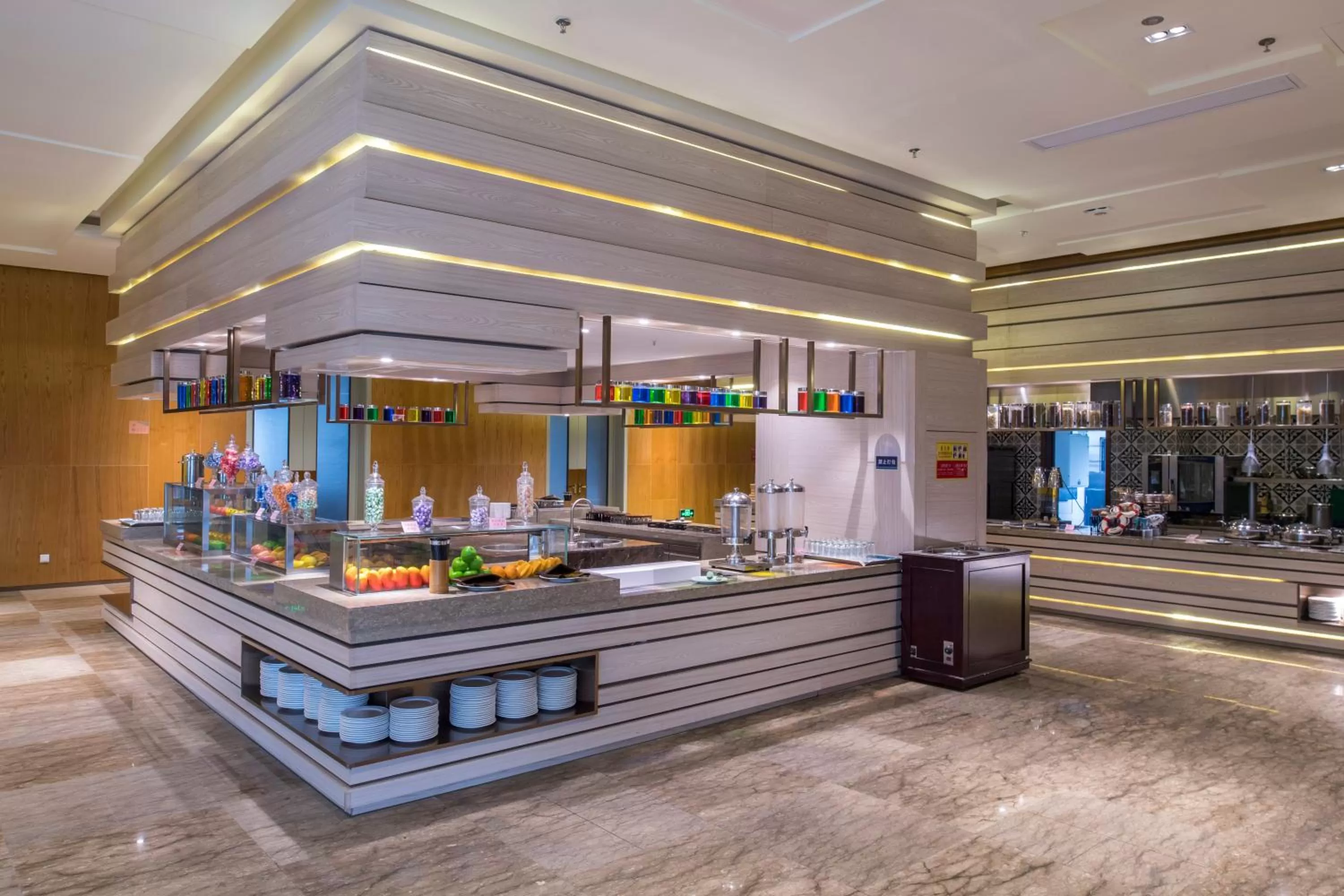 Restaurant/places to eat in Haikou Bay Hengda Yige Holiday Condo Hotel