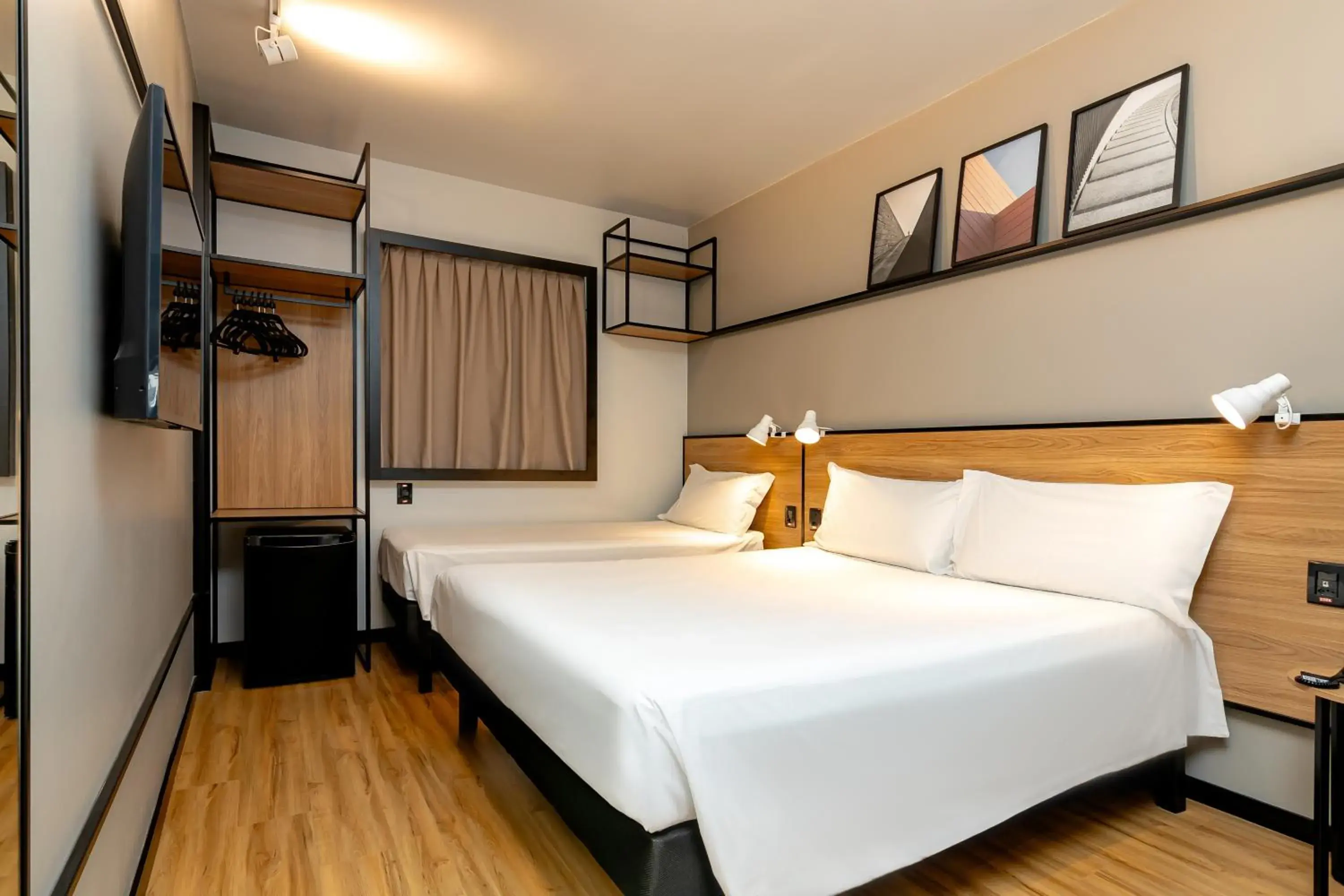 Bed in ibis Porto Alegre Aeroporto Bed in ibis Porto Alegre Aeroporto