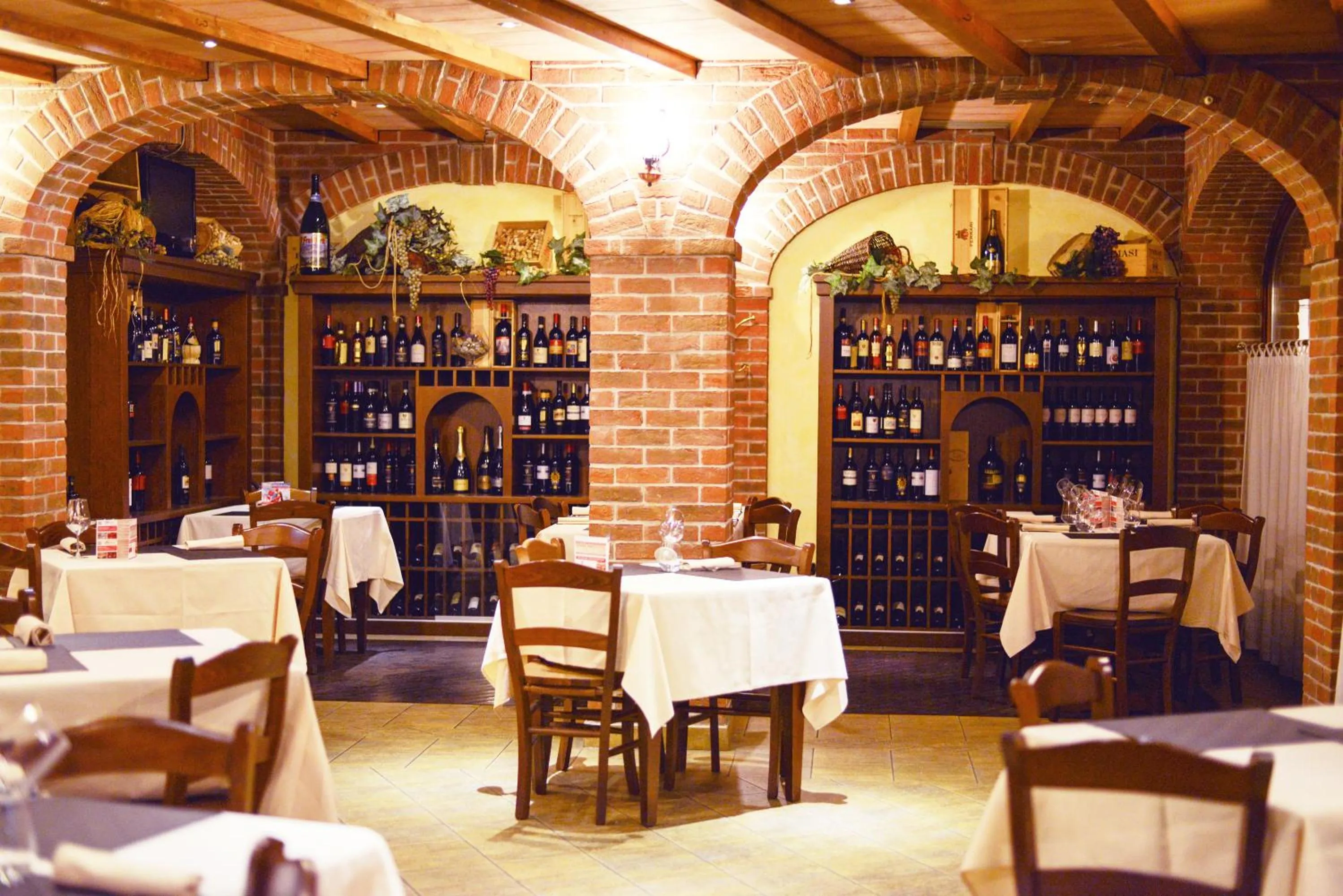 Restaurant/places to eat in AS Hotel Monza