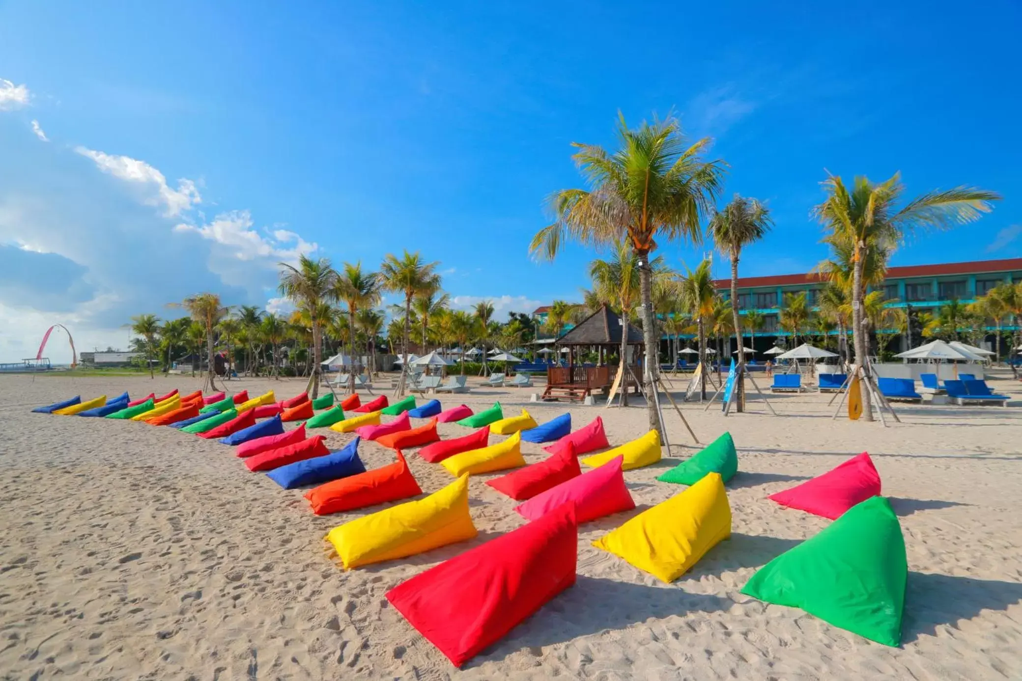 Beach in Mahagiri Resort Nusa Lembongan