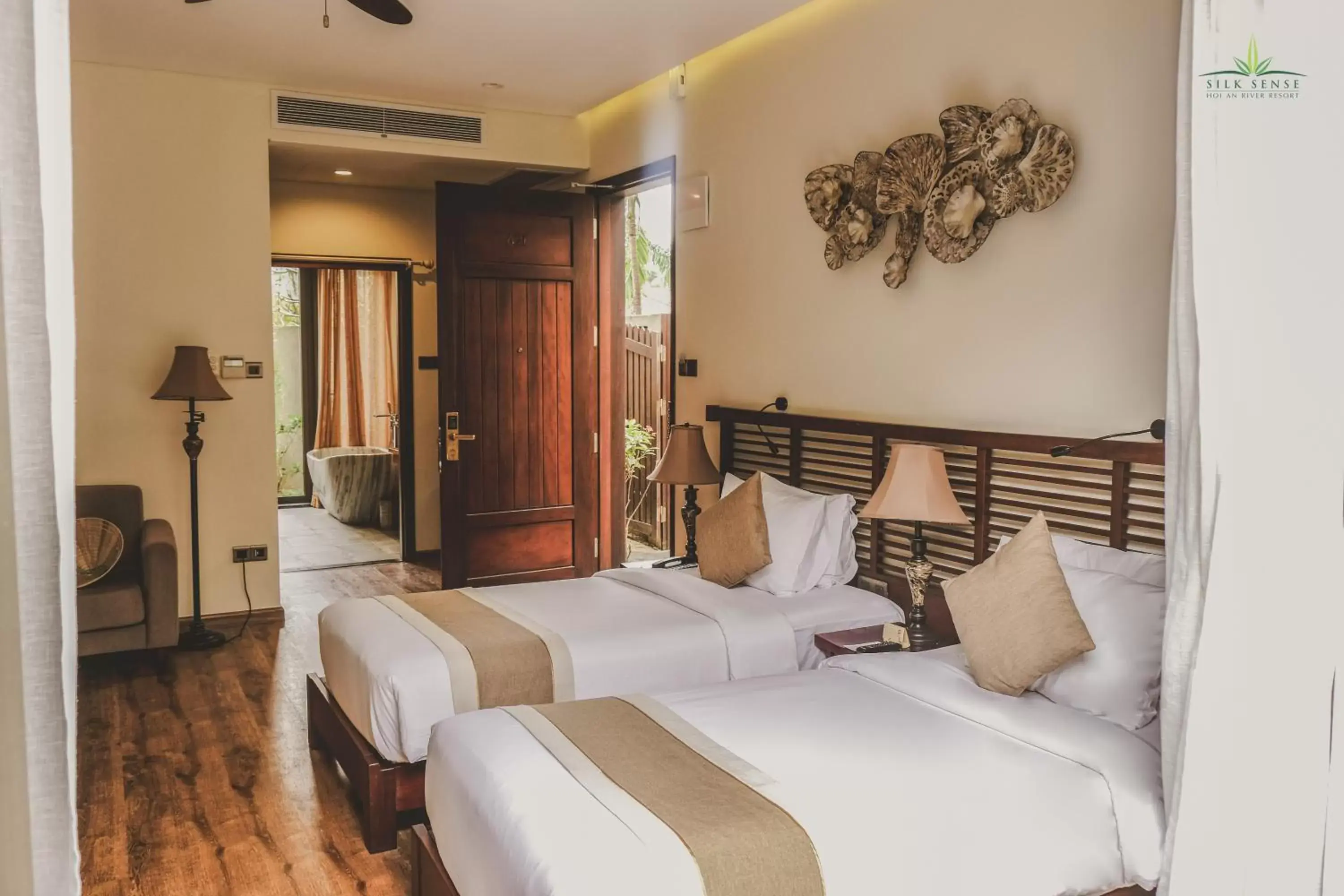 Bedroom, Bed in Silk Sense Hoi An River Resort
