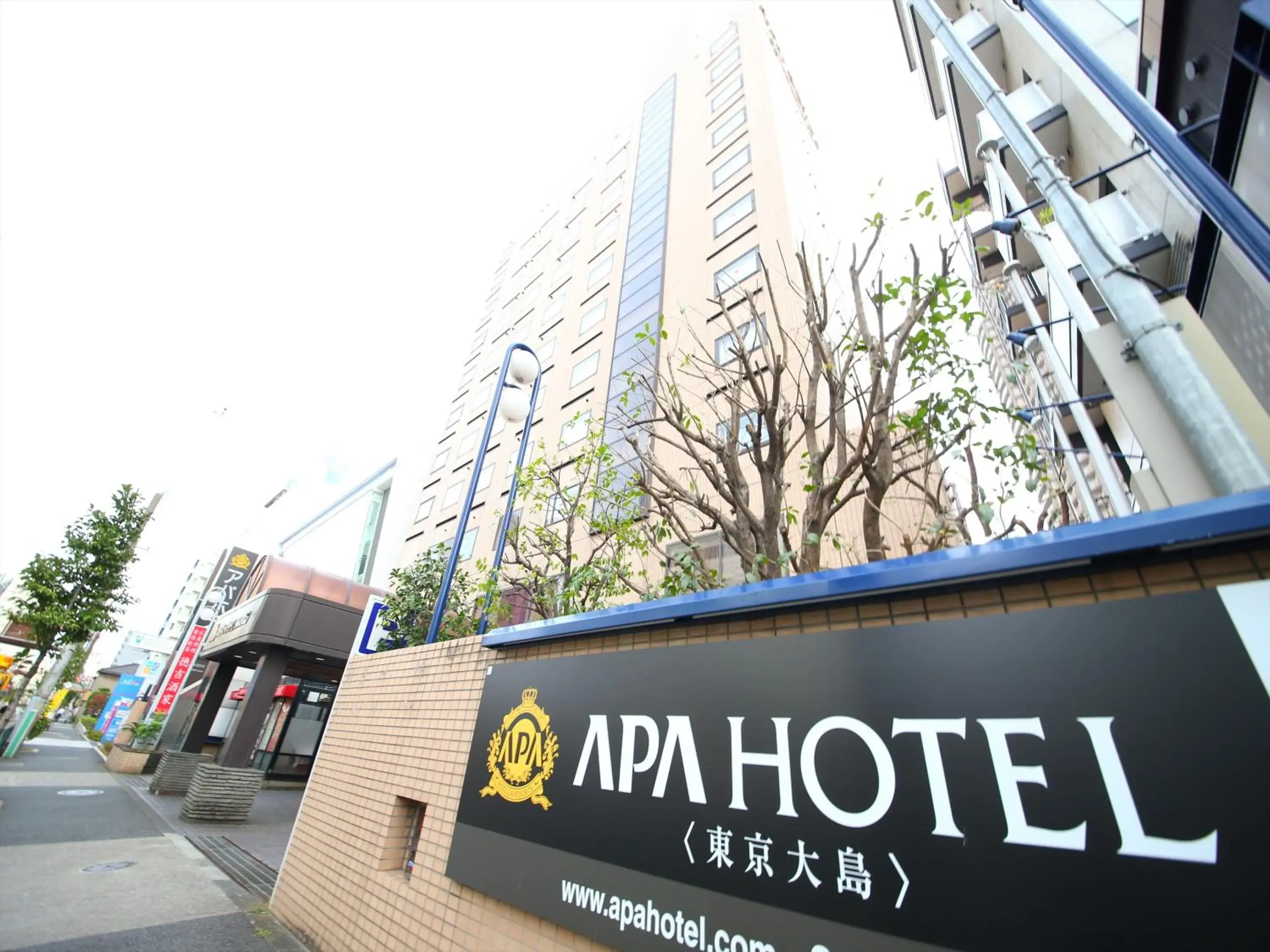 Facade/entrance in APA Hotel Tokyo Ojima Facade/entrance in APA Hotel Tokyo Ojima