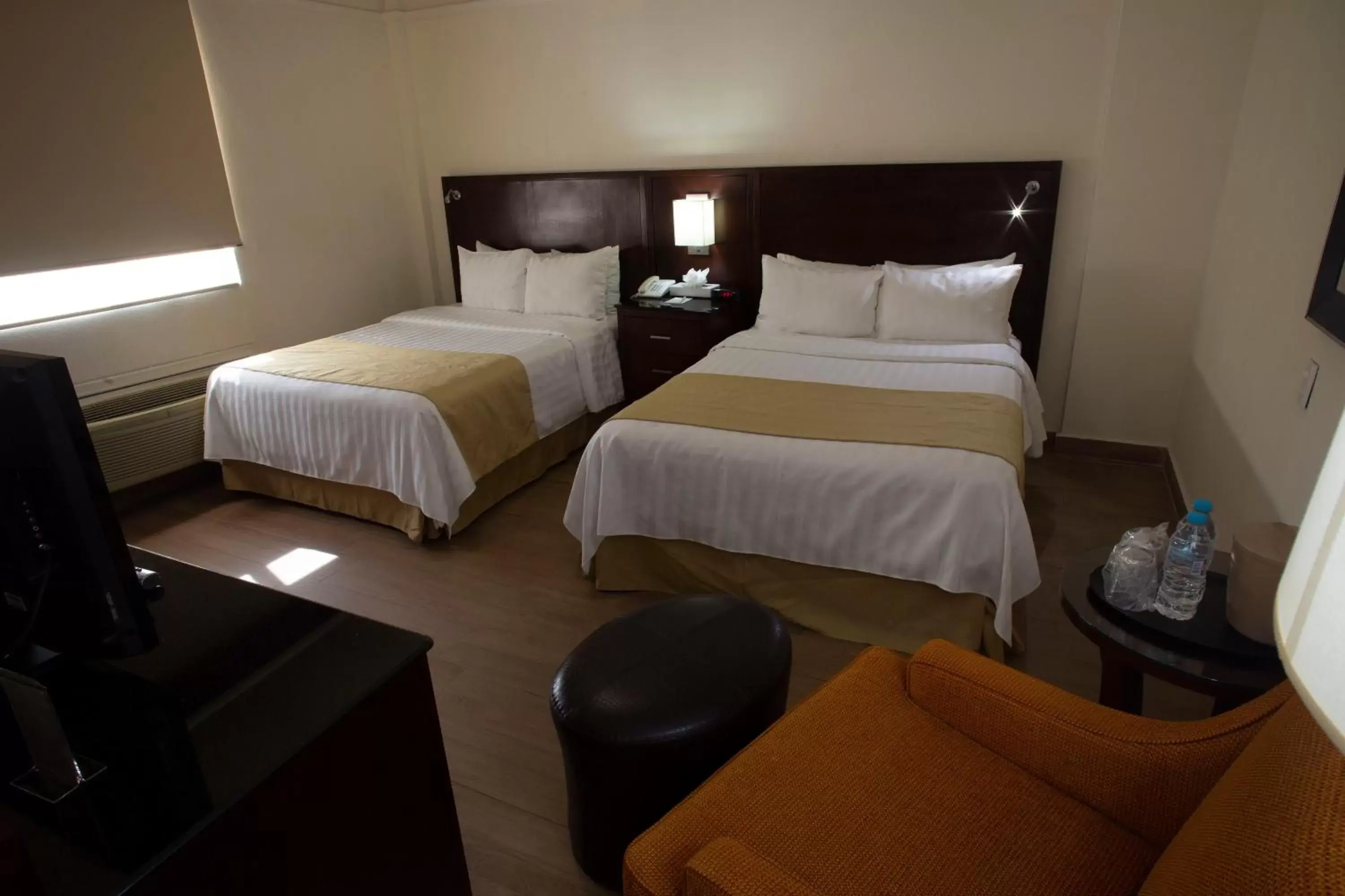 Bed in Best Western Centro Monterrey