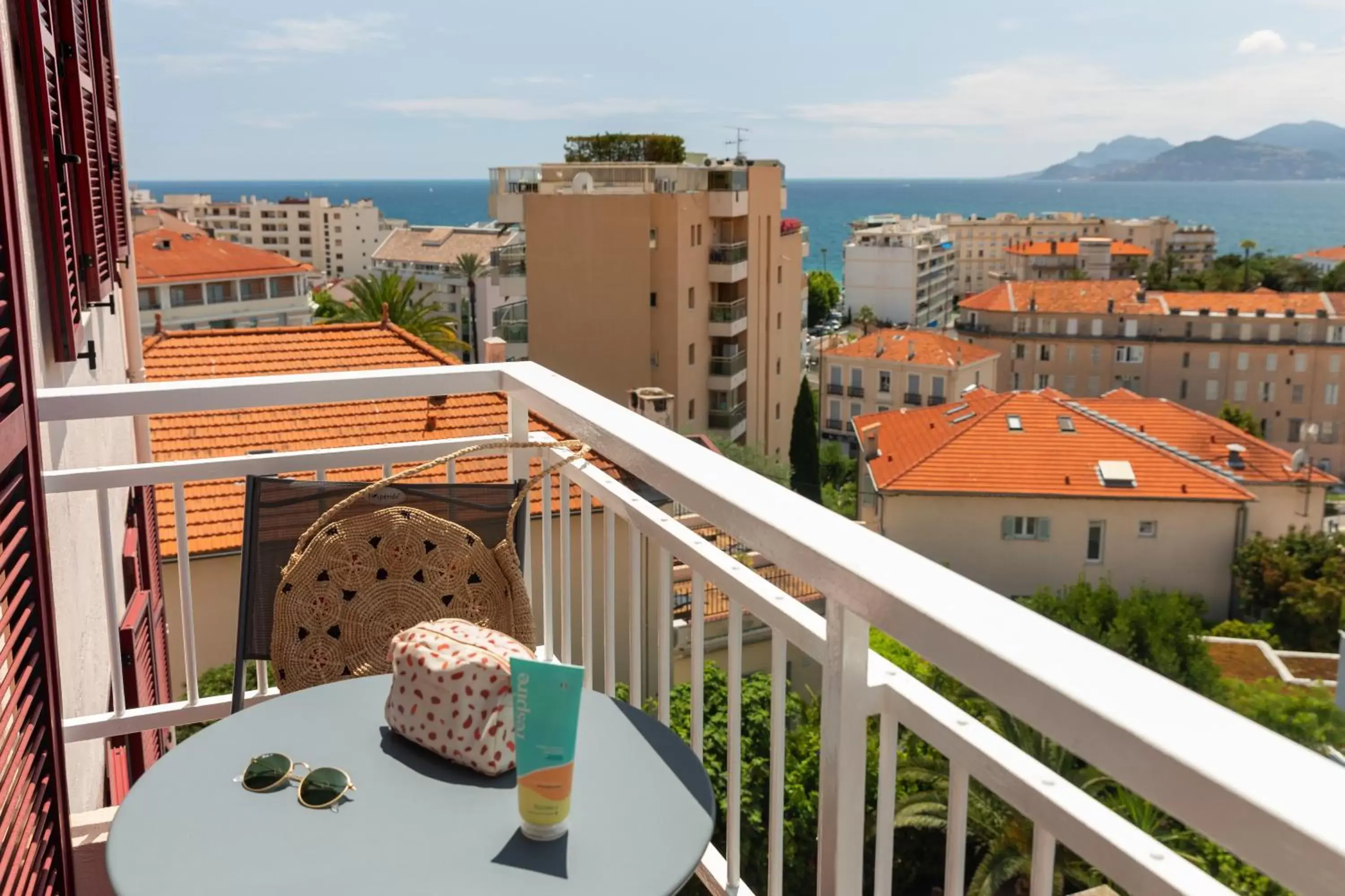 Balcony/Terrace in The Originals Boutique, Hôtel des Orangers, Cannes (Inter-Hotel)