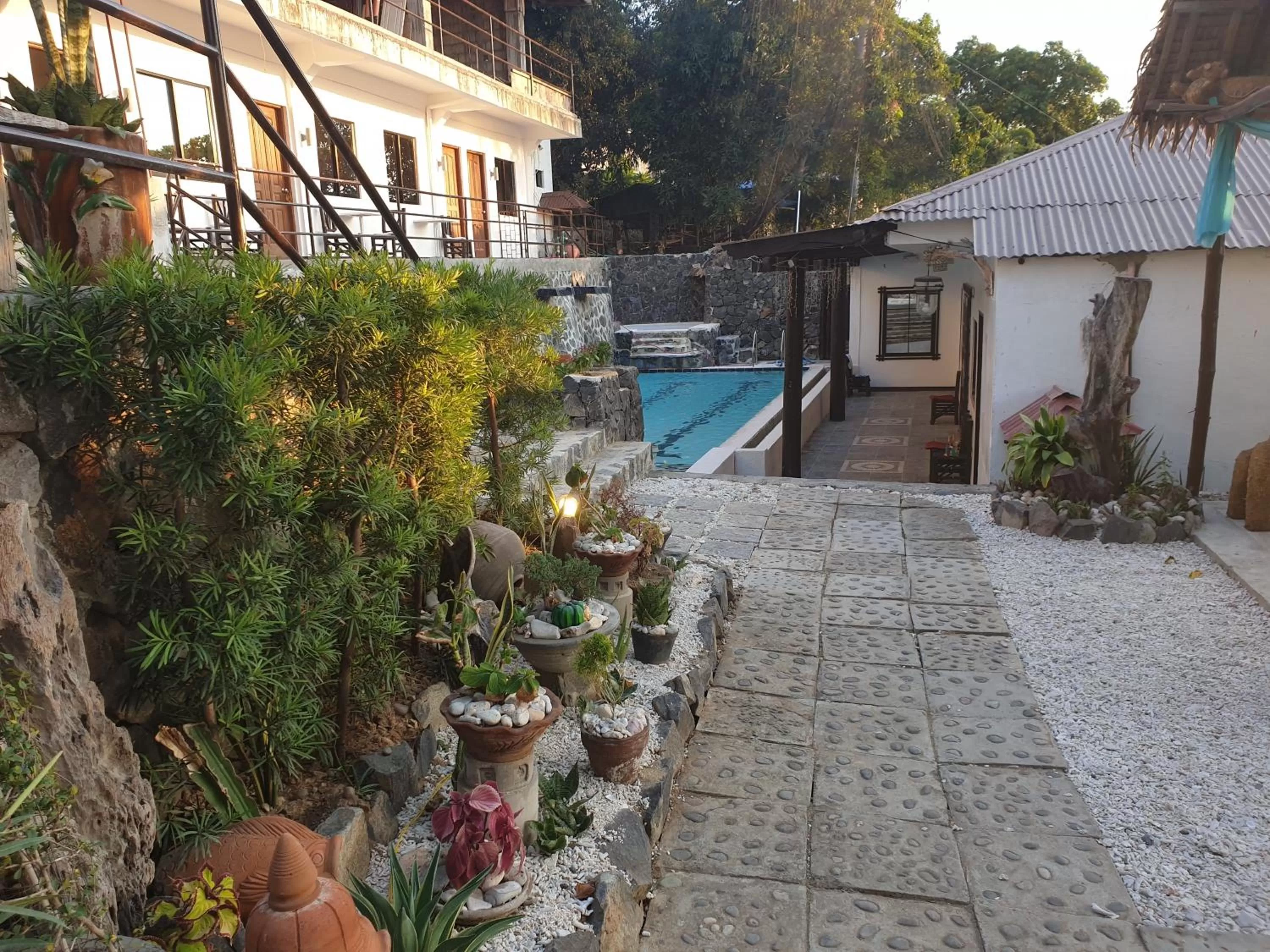 Raya Del Sol Dive Resort