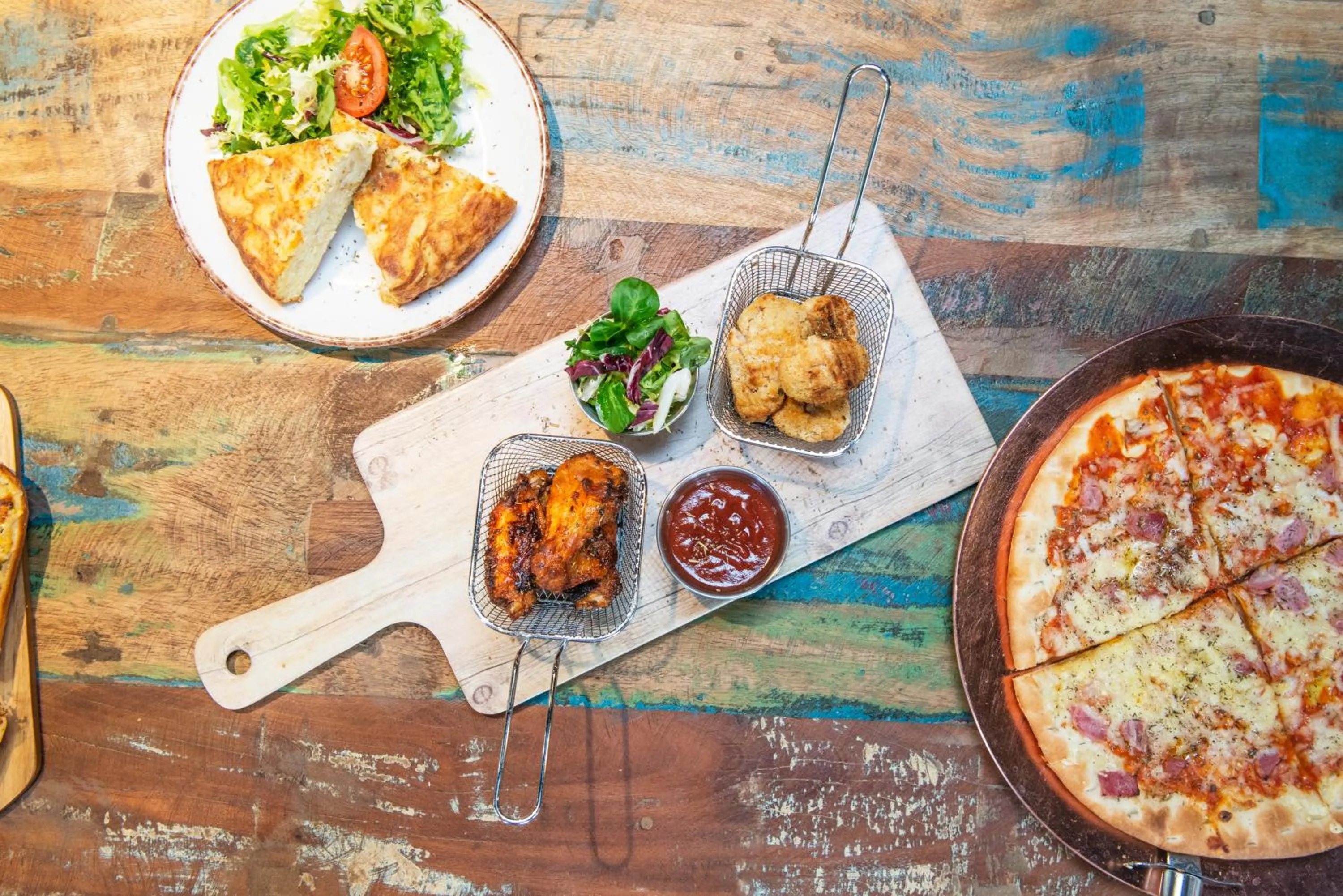 Food and drinks in Safestay Barcelona Passeig de Gràcia