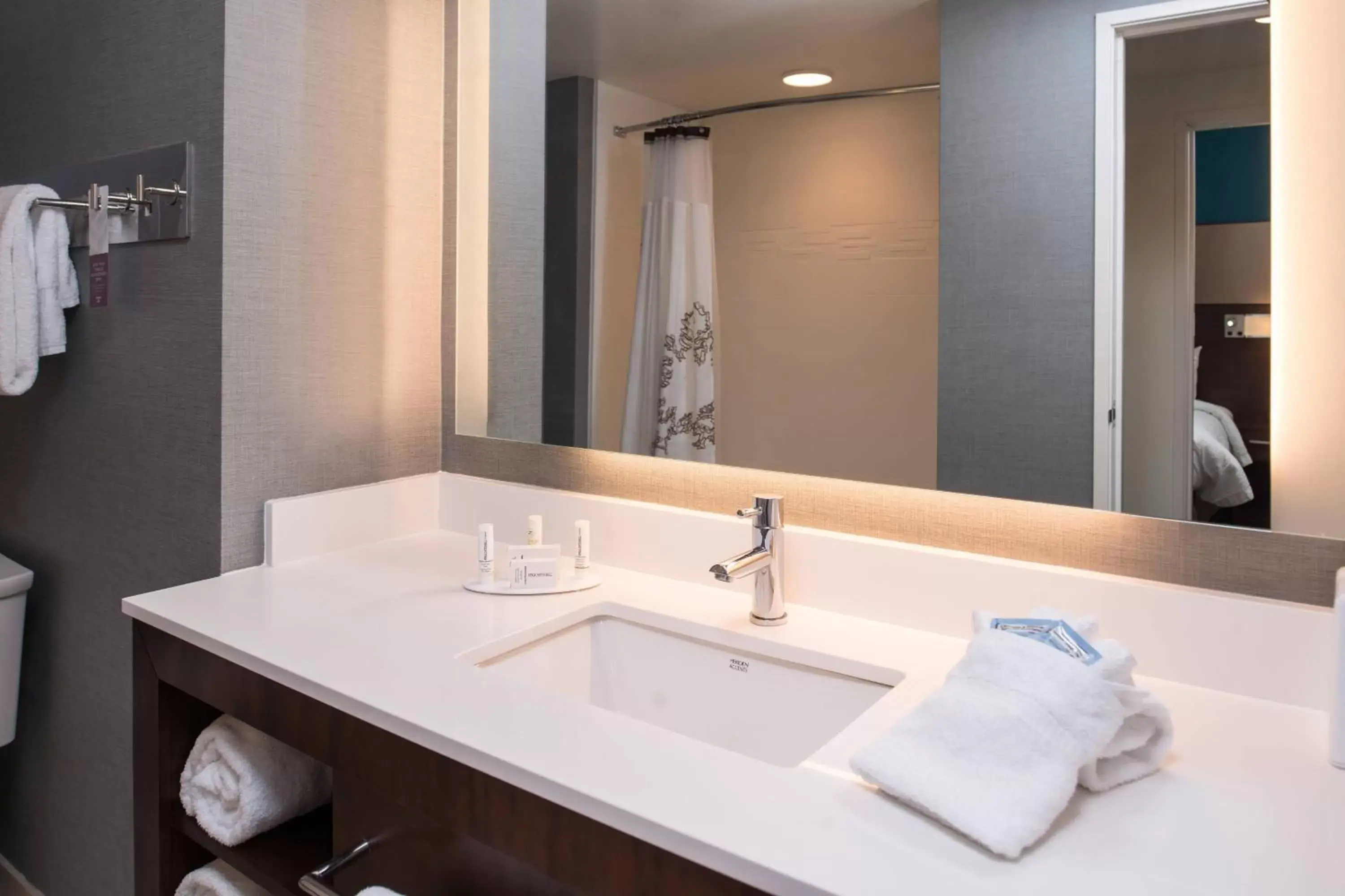 Bathroom in Residence Inn by Marriott St. Louis Westport