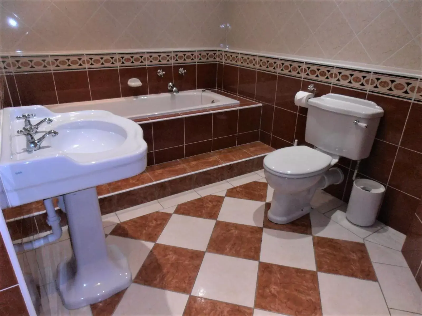 Bathroom in Hollies Hotel