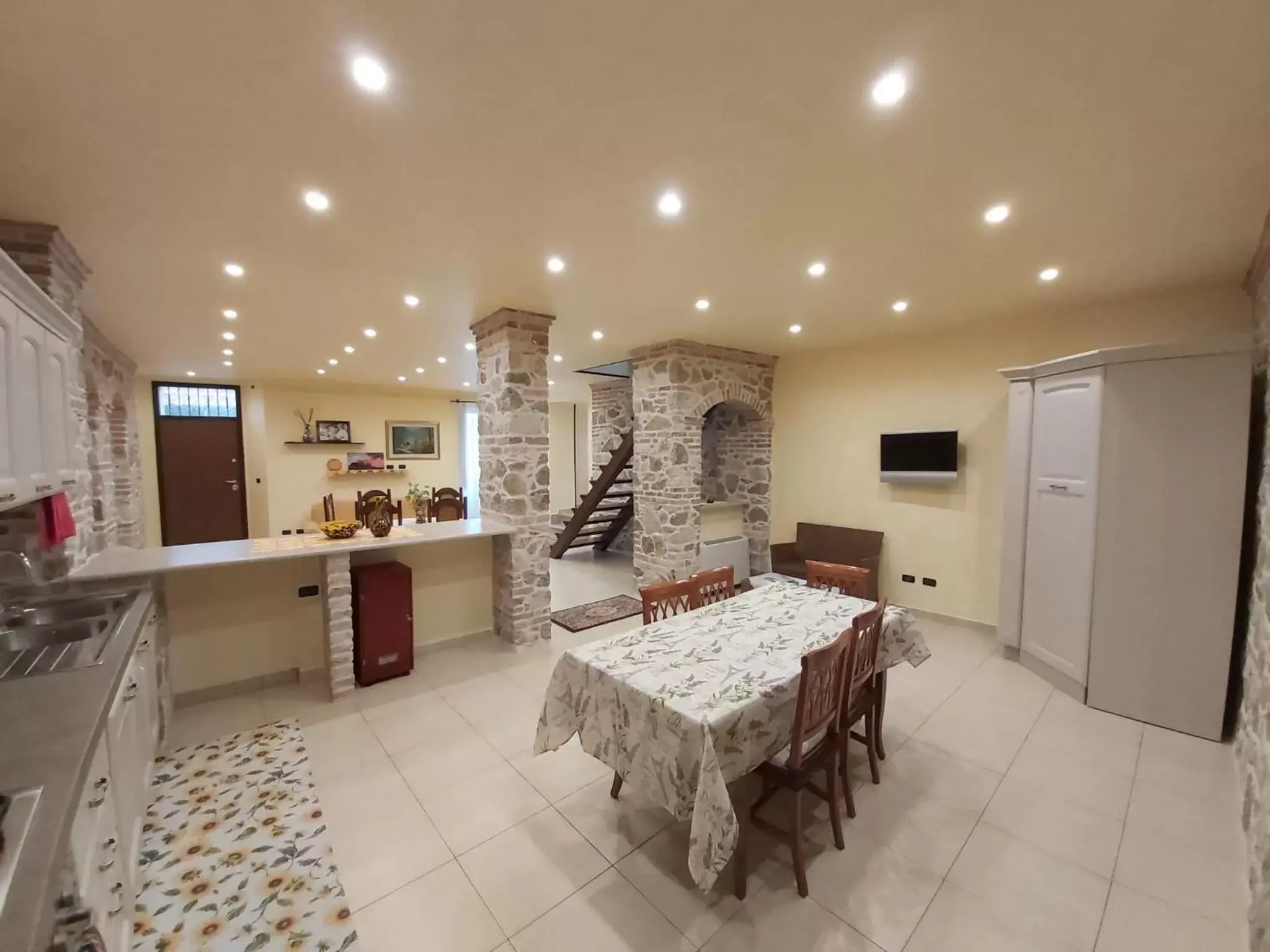 Photo of the whole room, Dining Area in B&B il Baglio