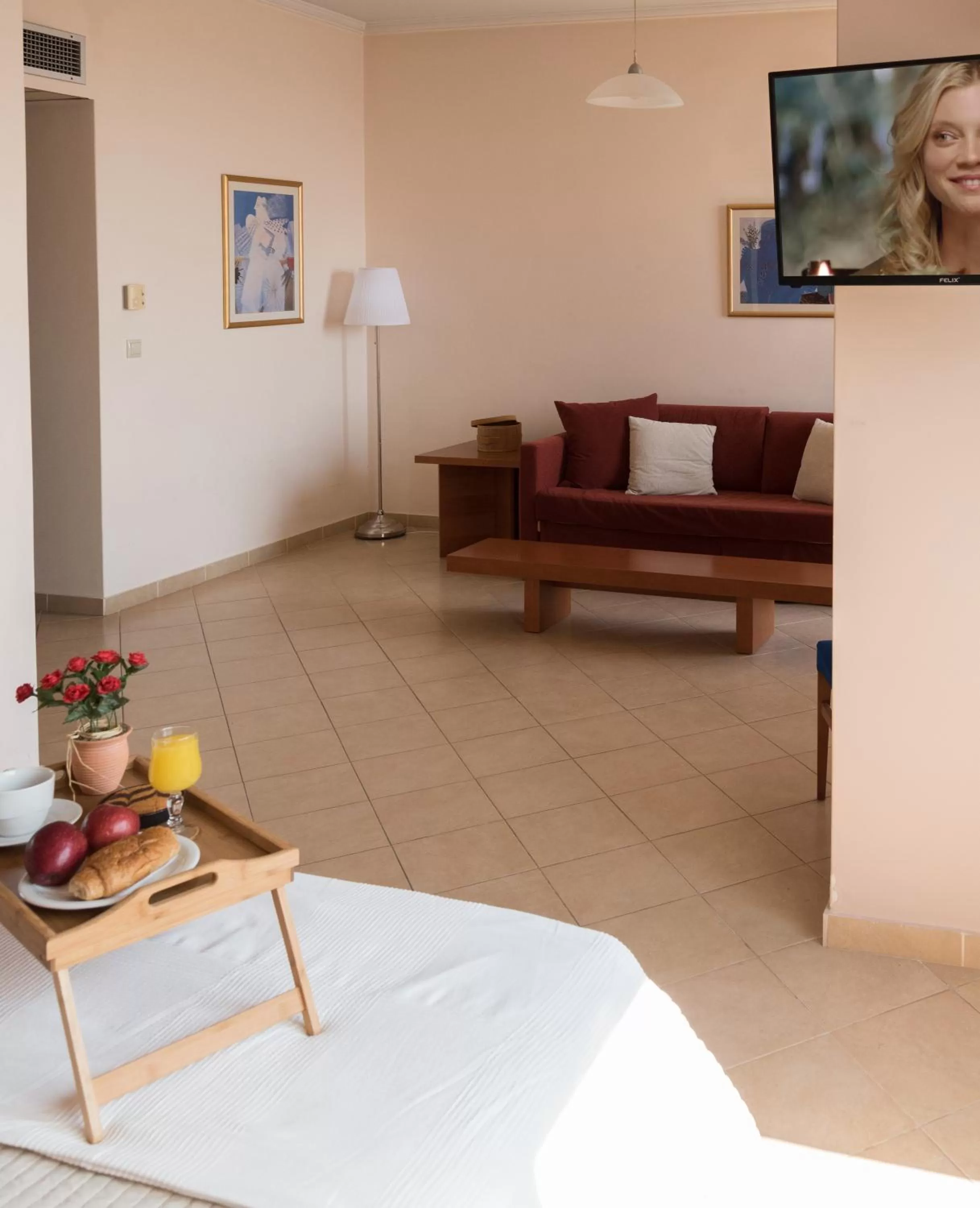 Bed in Acharnis Kavallari Hotel Suites