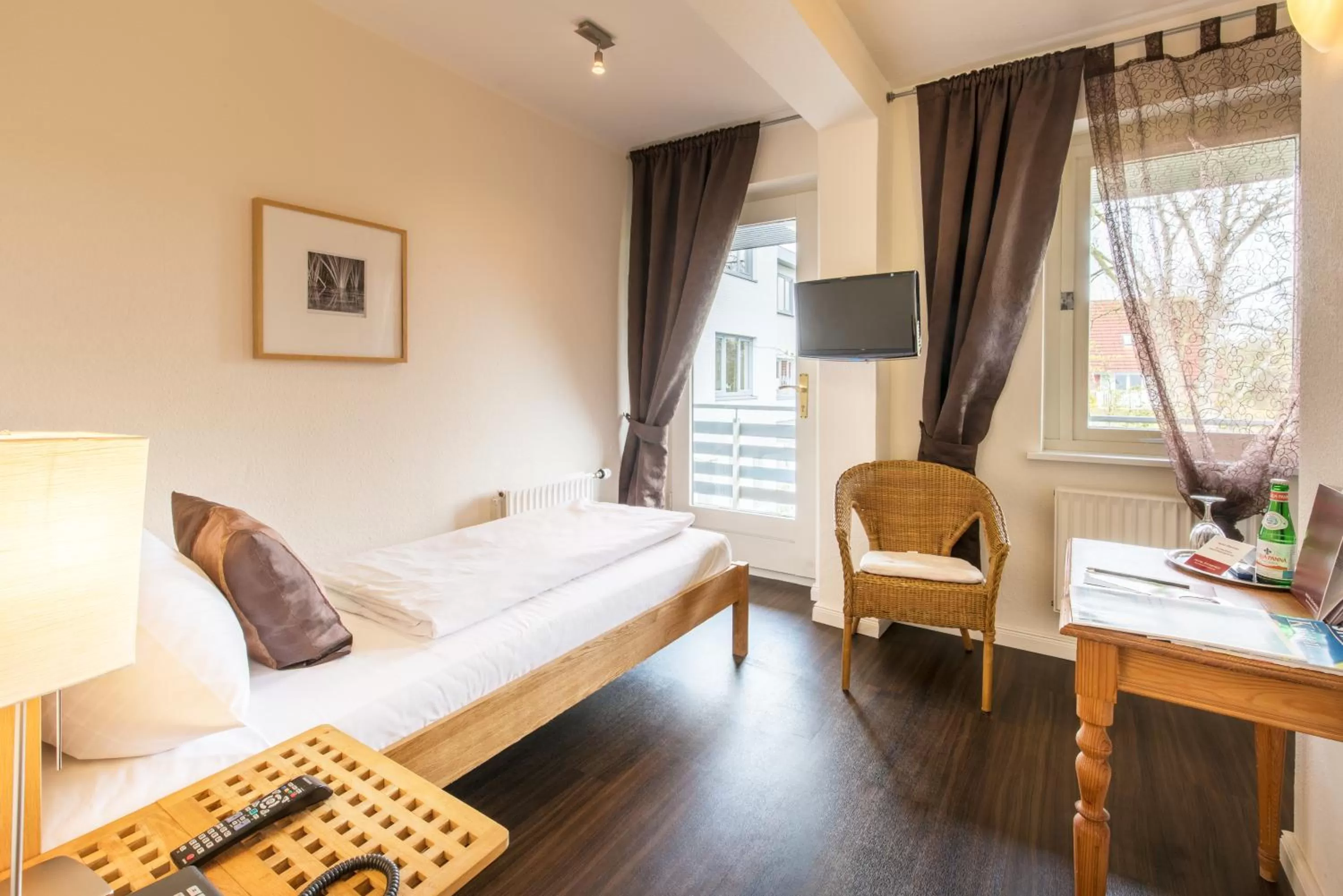 Day, Room Photo in Das Frühstückshotel Sankt Peter-Ording