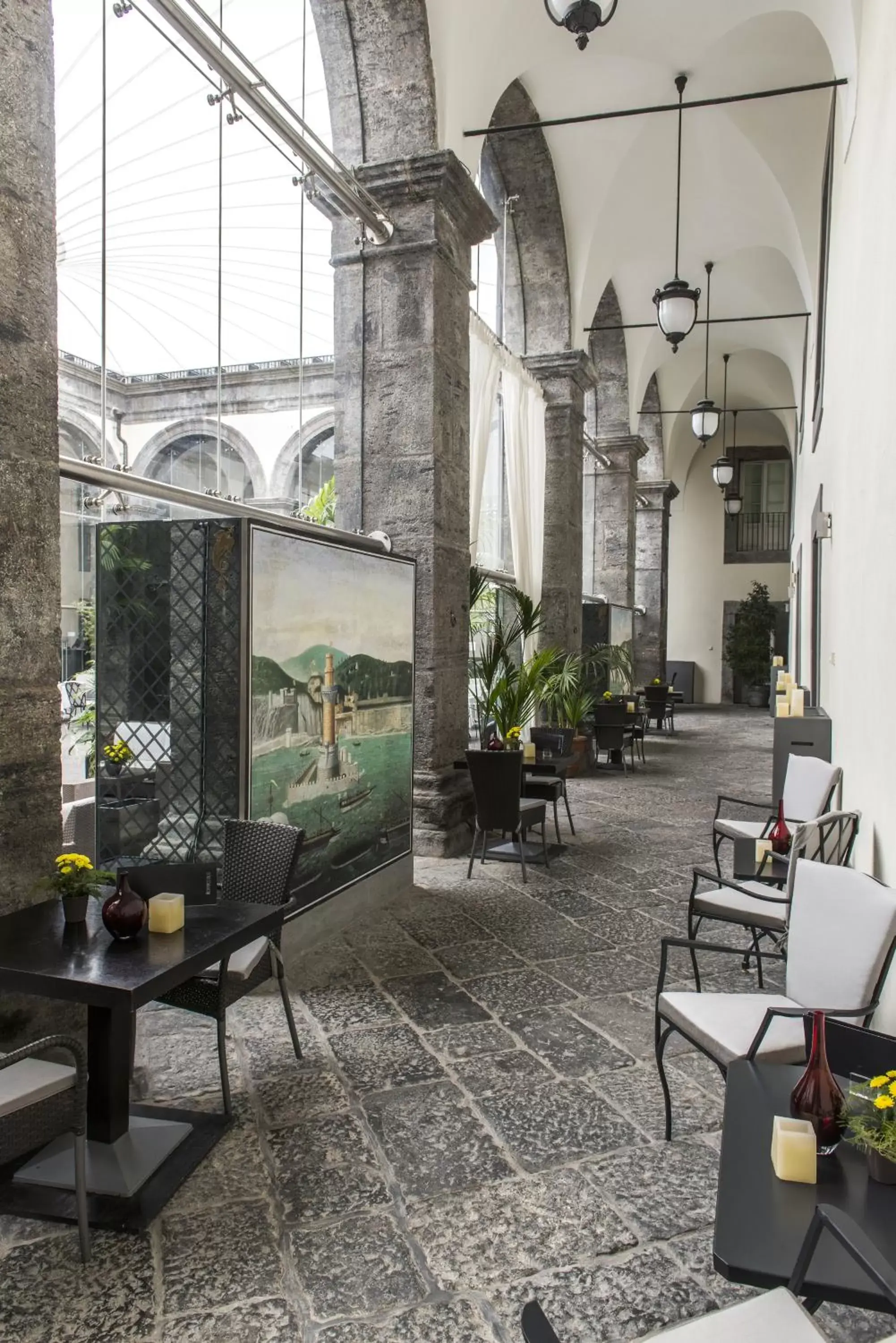Lounge or bar, Restaurant/Places to Eat in MGallery Palazzo Caracciolo Napoli - Hotel Collection