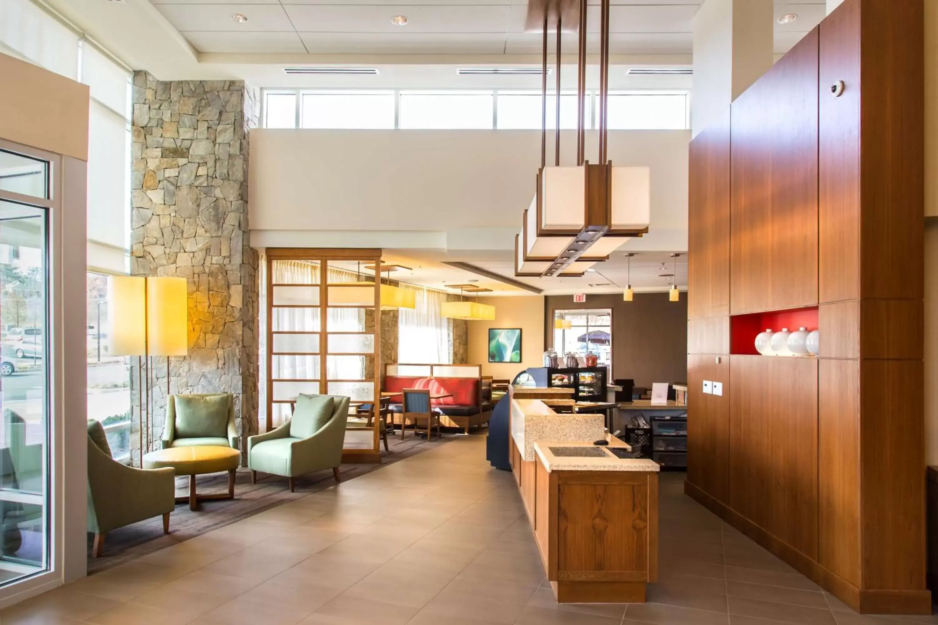 Lounge or bar, Lobby/Reception in Hyatt Place Charlottesville