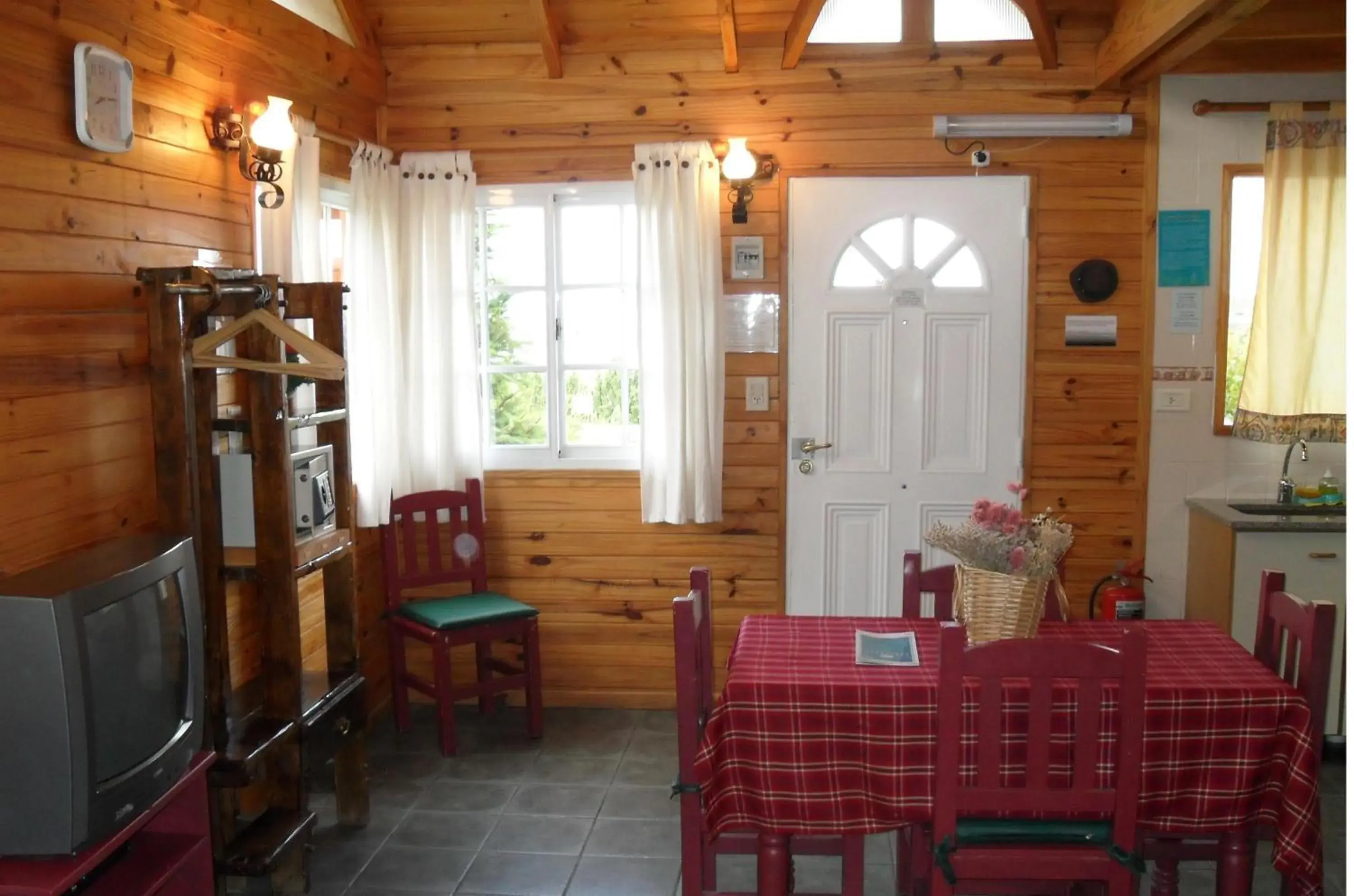 Dining area, Restaurant/Places to Eat in Solares Del Sur