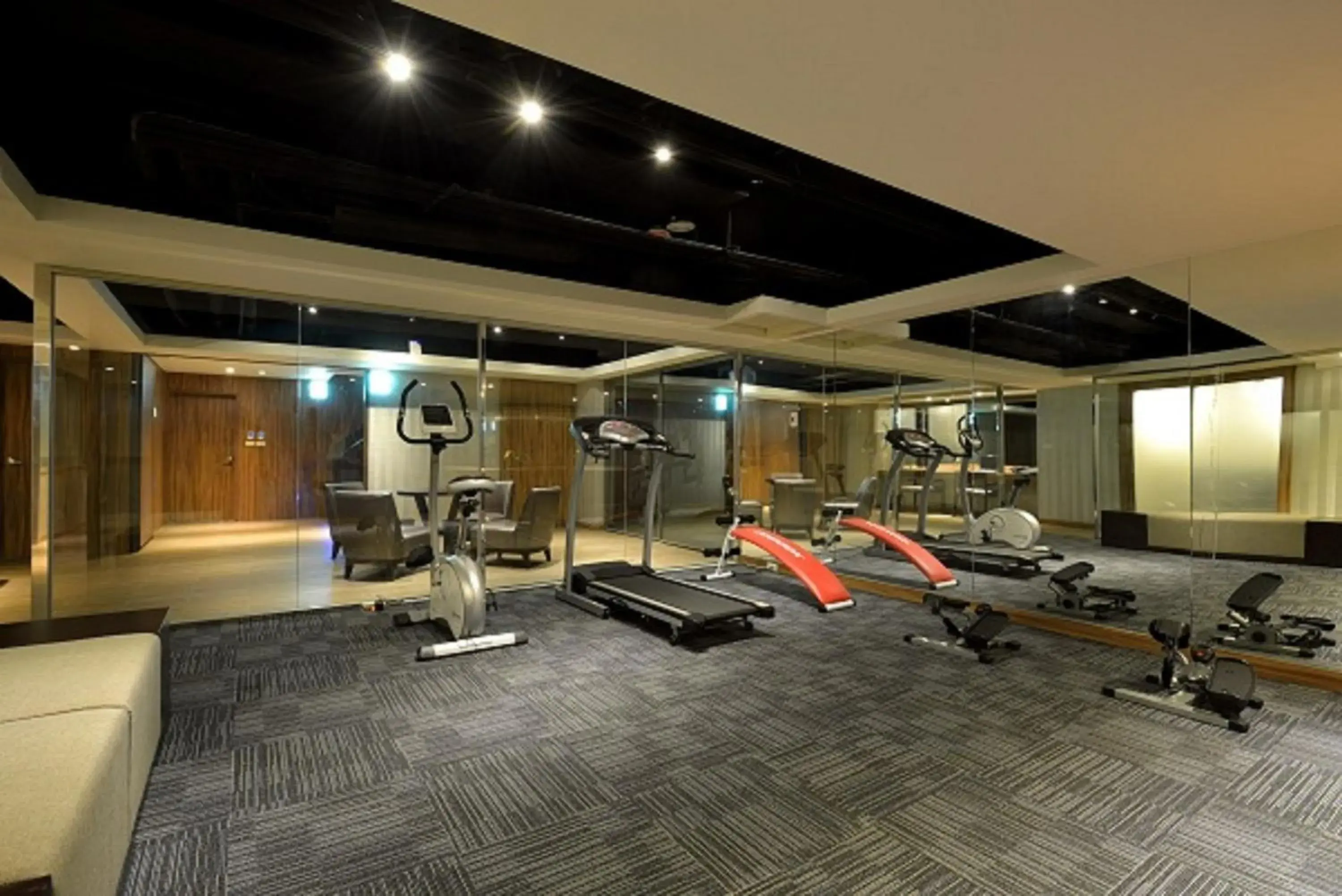 Fitness centre/facilities, Fitness Center/Facilities in Hotel Cloud