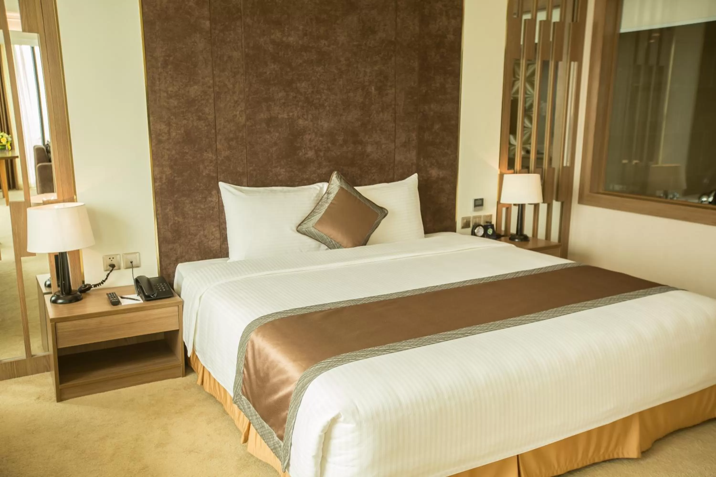 Bed in Muong Thanh Luxury Phu Tho