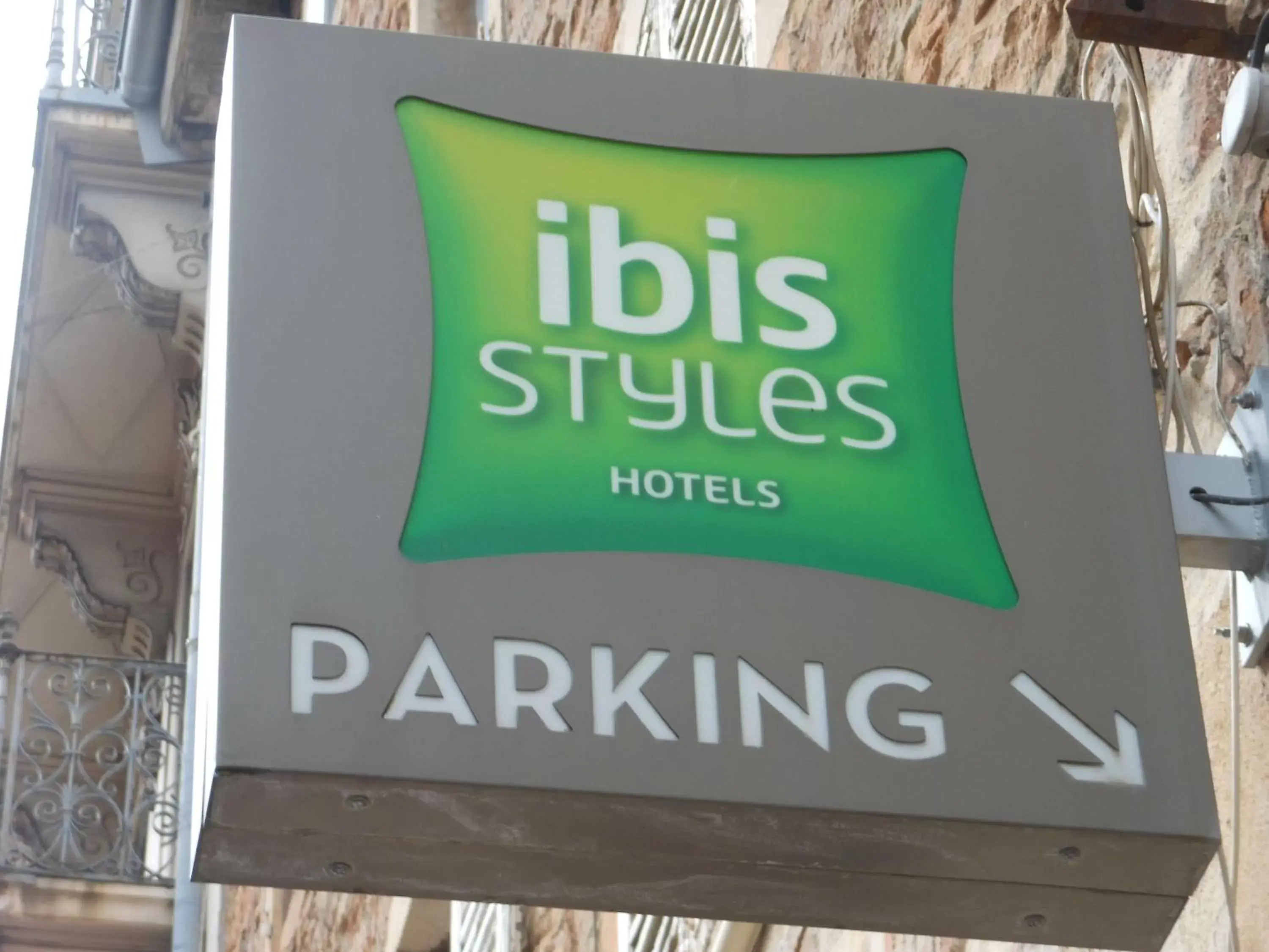 Property building in ibis Styles Macon Centre