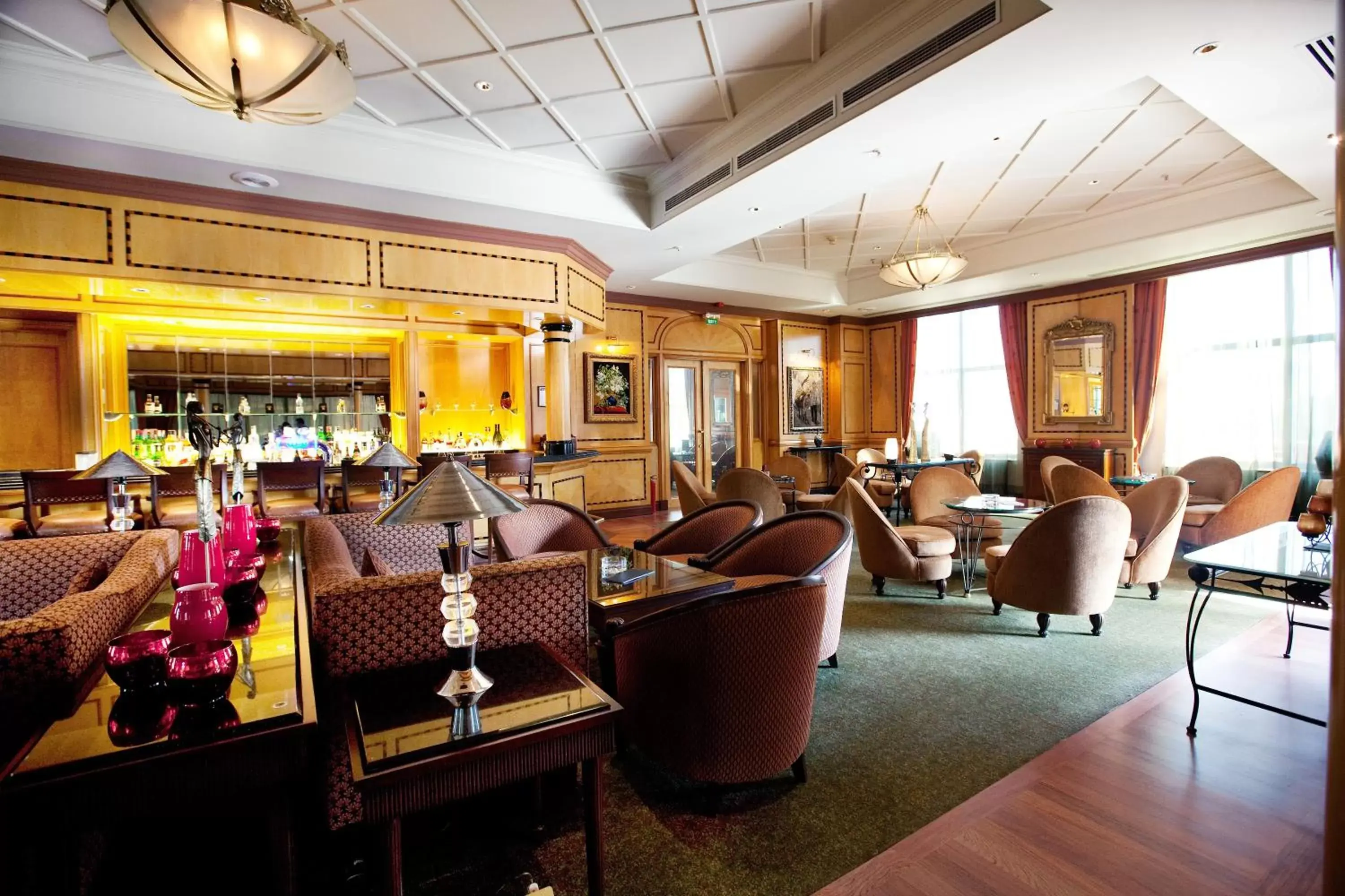 Lounge or bar in InterContinental Almaty, an IHG Hotel