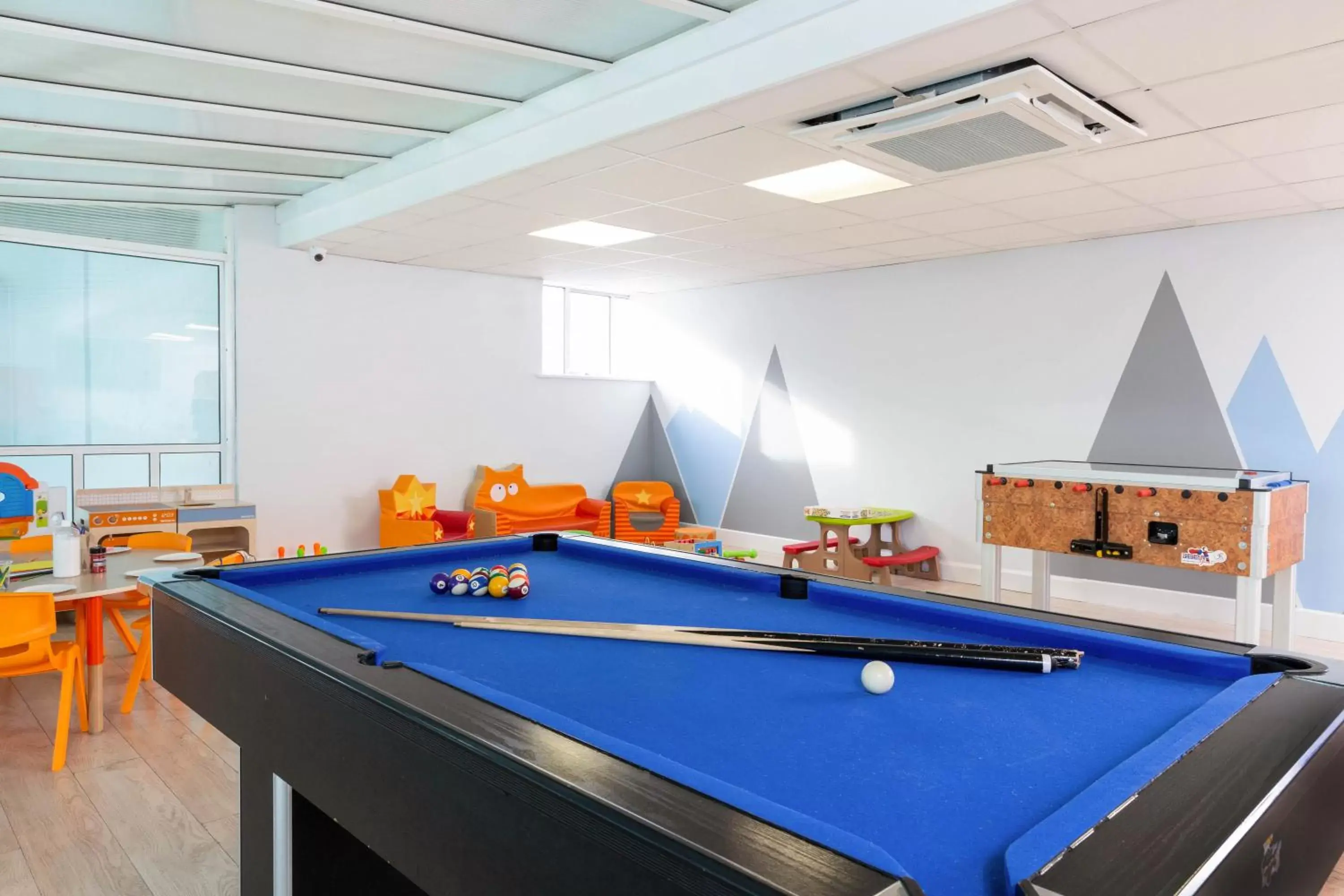 Game Room, Billiards in Maldron Hotel & Leisure Centre, Oranmore Galway