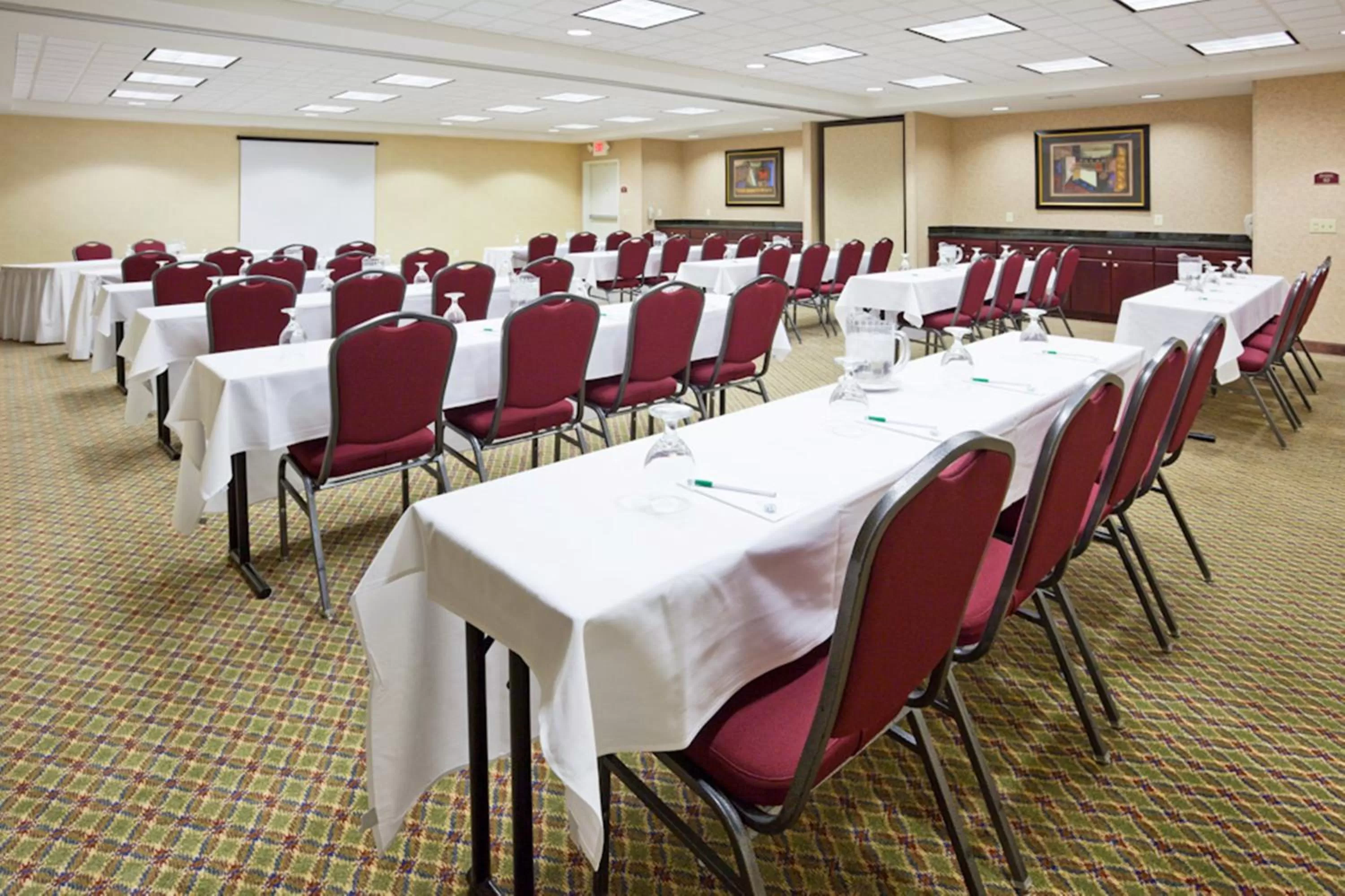 Banquet/Function facilities in Holiday Inn Conference Center Marshfield by IHG