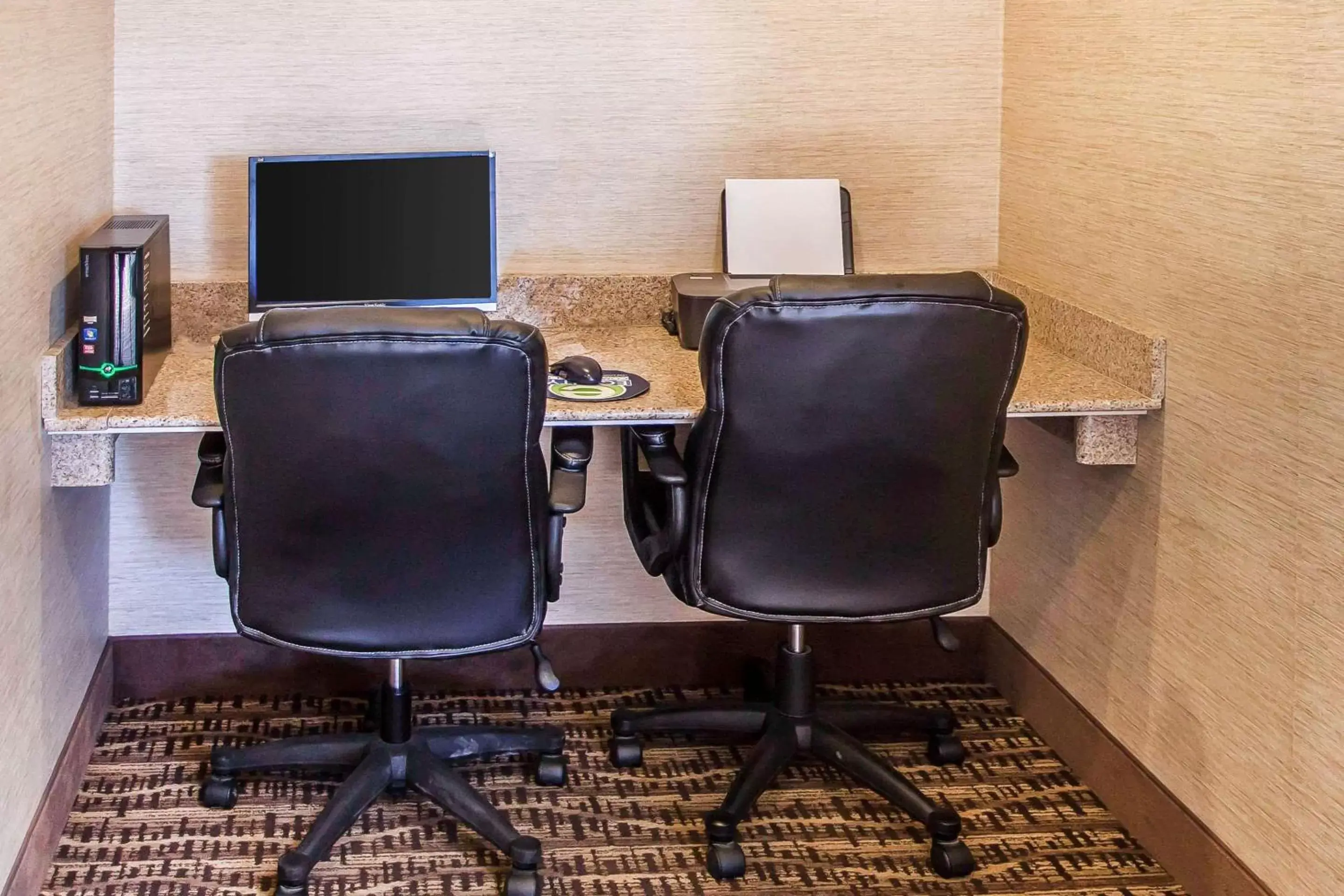 On site, Business Area/Conference Room in Comfort Inn & Suites Near Fallon Naval Air Station