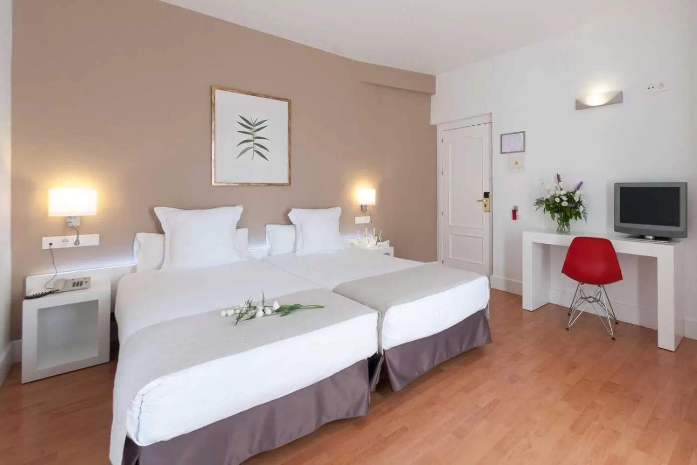 Bed in Hotel Alcázar